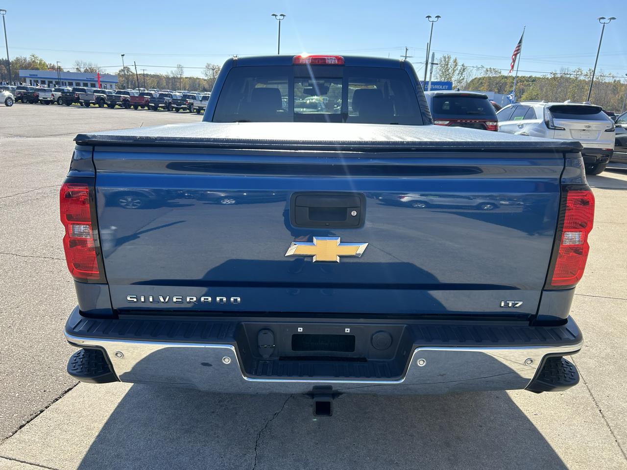 Chevrolet Silverado 1500 4WD Double Cab 143.5" LTZ w/1LZ 2015