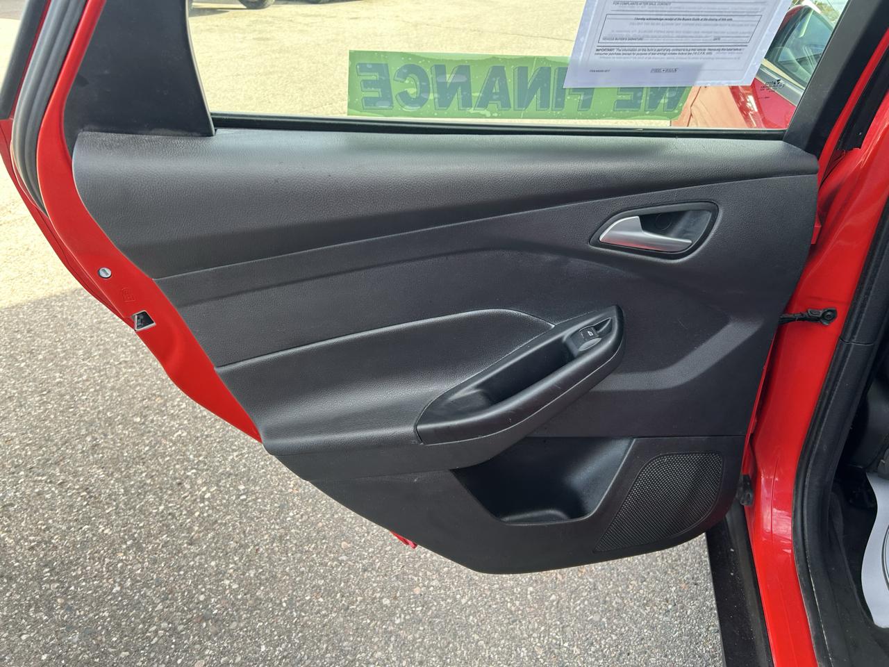 Ford Focus 5dr HB SE 2013