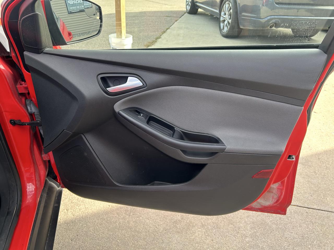 Ford Focus 5dr HB SE 2013