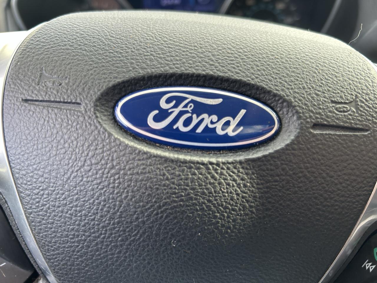 Ford Focus 5dr HB SE 2013