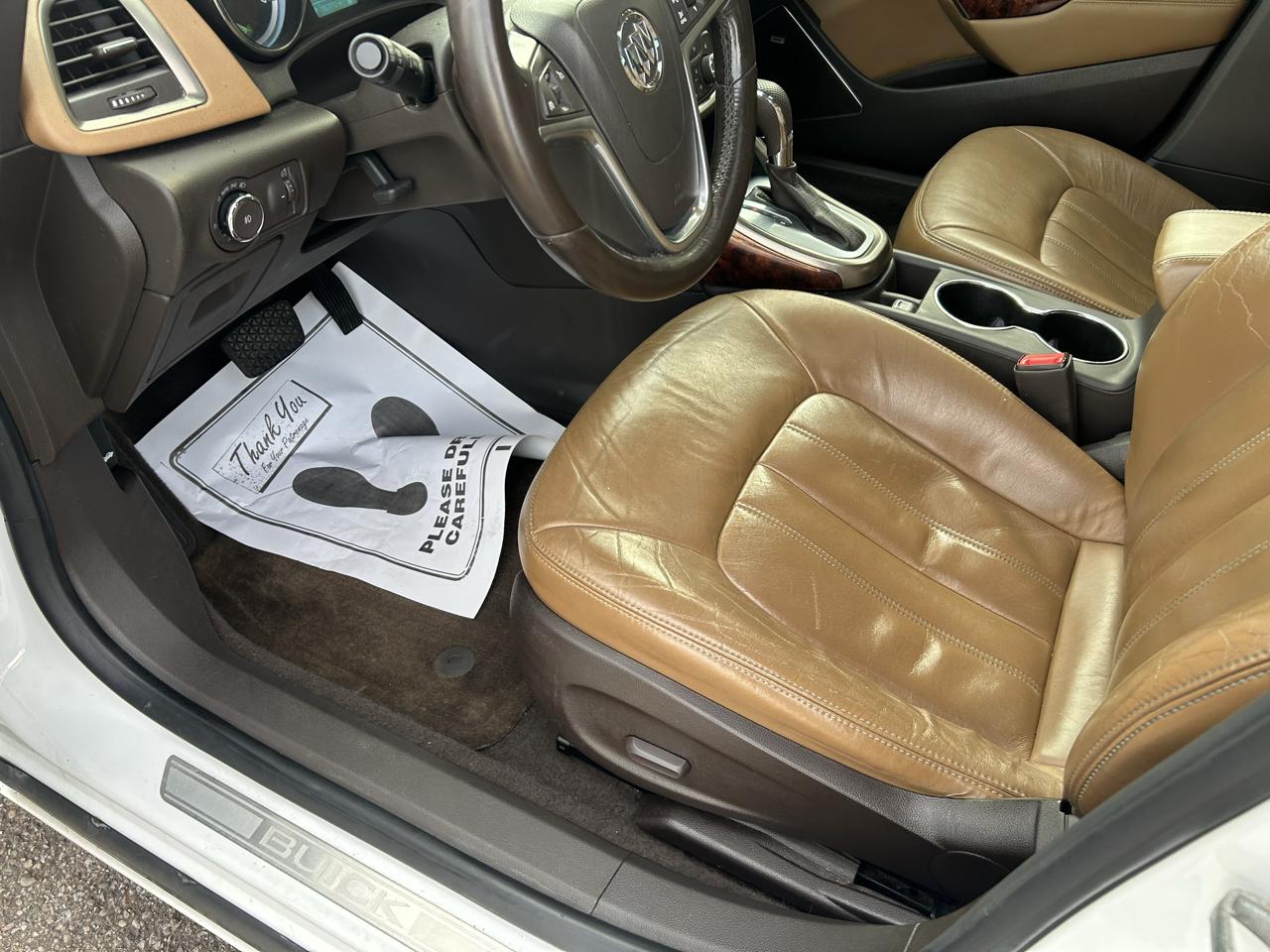 Buick Verano 4dr Sdn Leather Group 2013