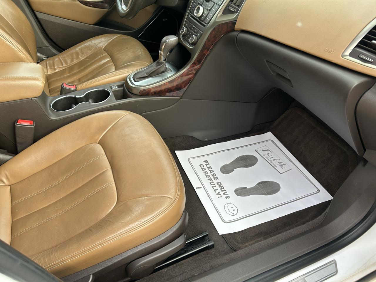 Buick Verano 4dr Sdn Leather Group 2013