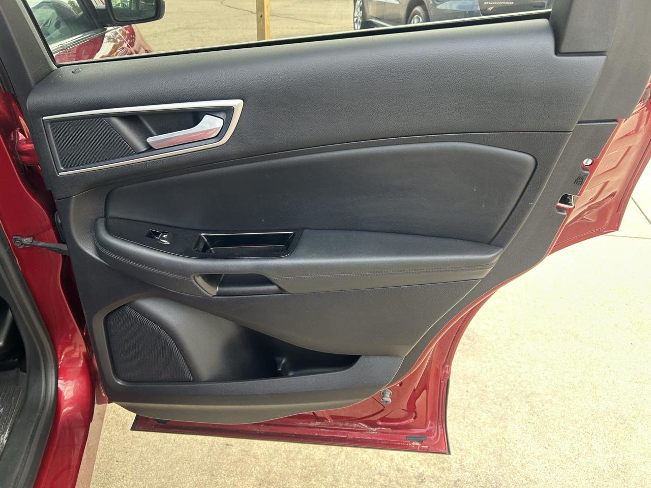 Ford Edge SEL AWD 2019