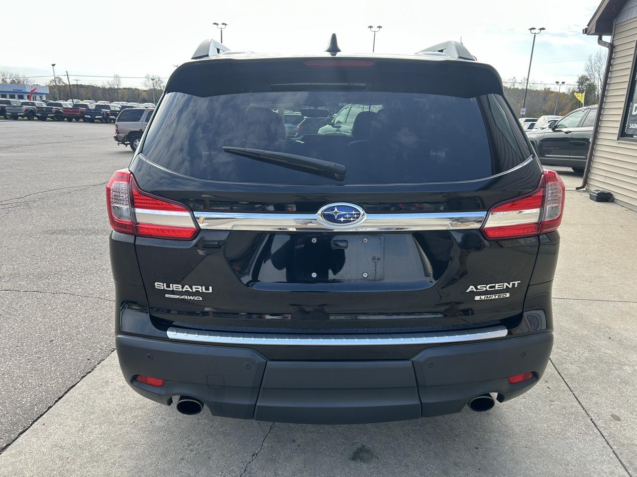 Subaru Ascent Limited 8-Passenger 2021