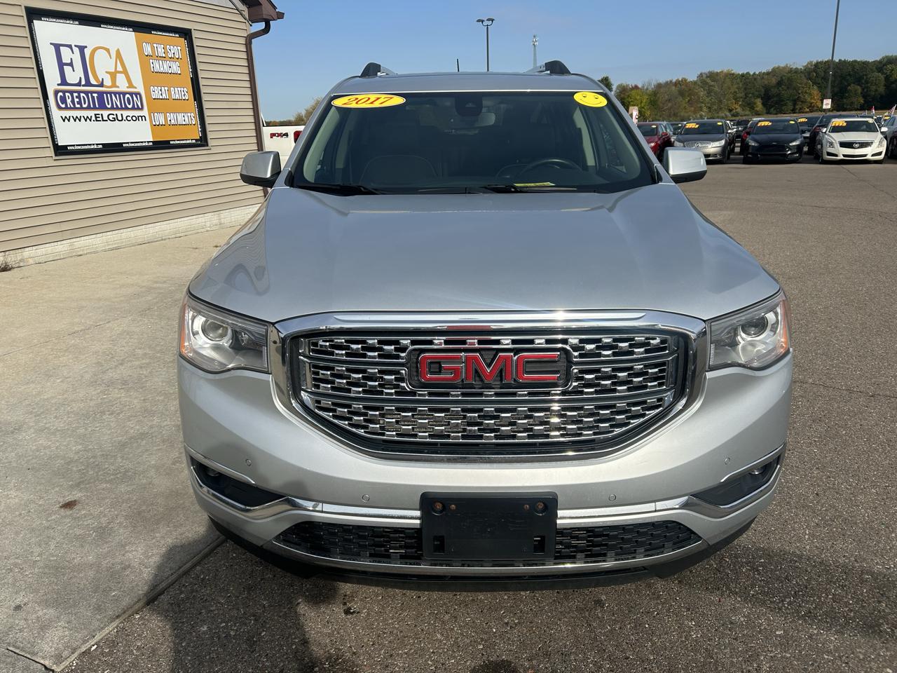 GMC Acadia AWD 4dr Denali 2017