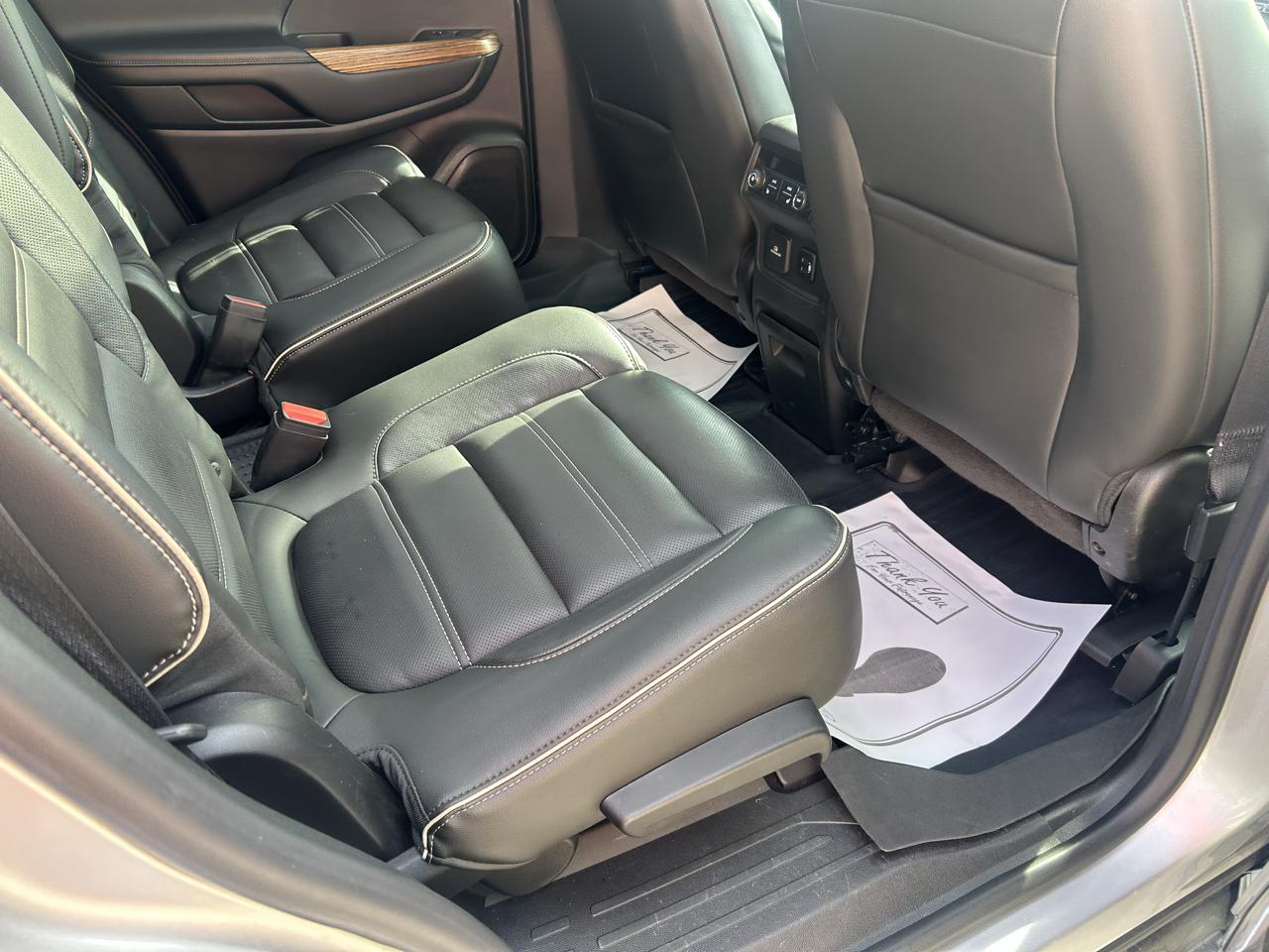 GMC Acadia AWD 4dr Denali 2017