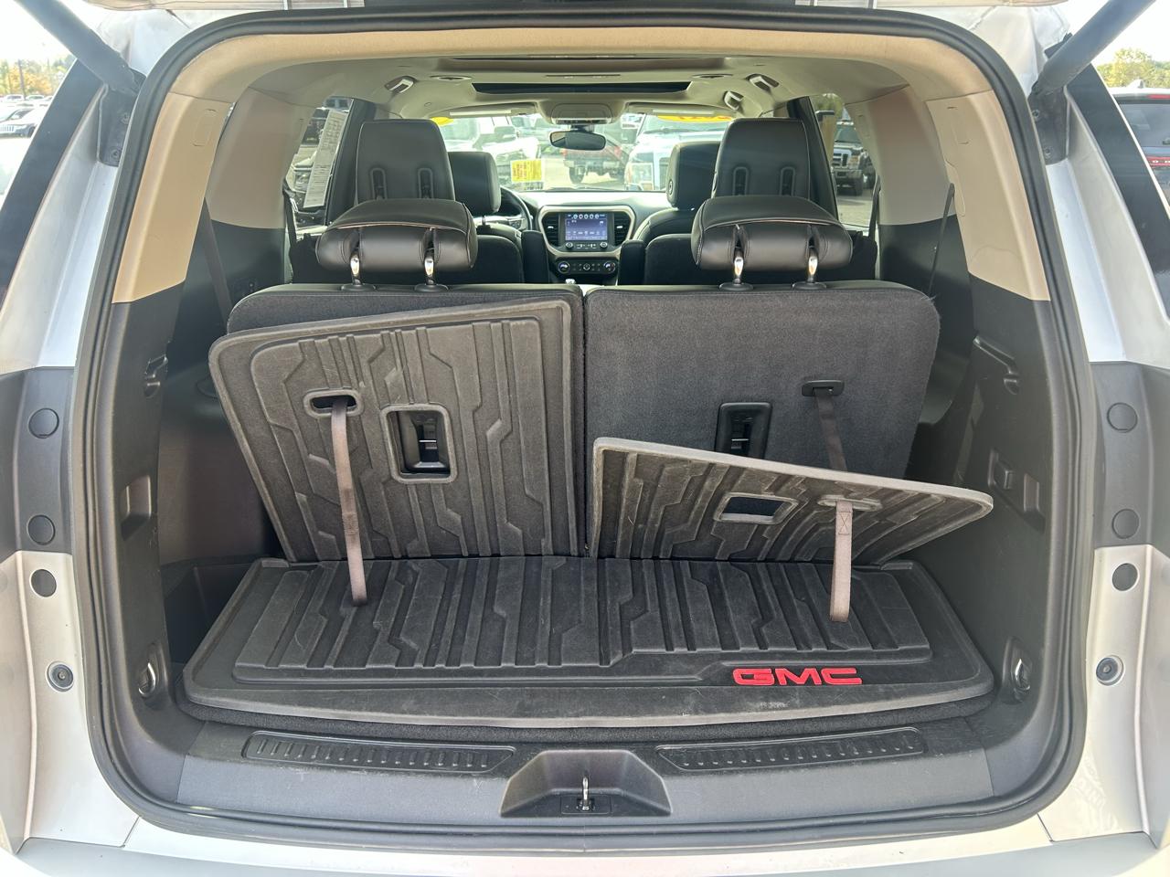 GMC Acadia AWD 4dr Denali 2017