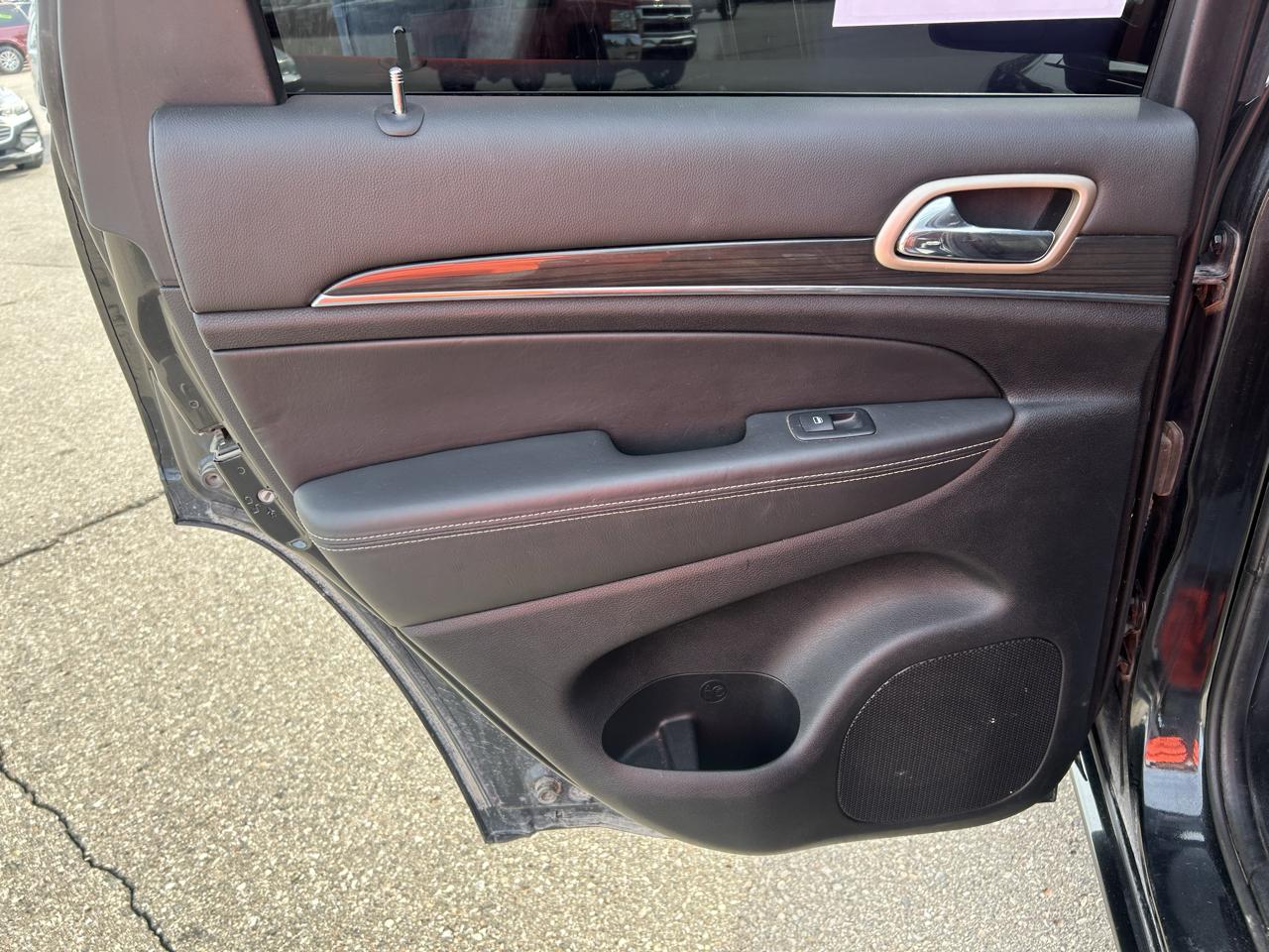 Jeep Grand Cherokee 4WD 4dr Overland 2014