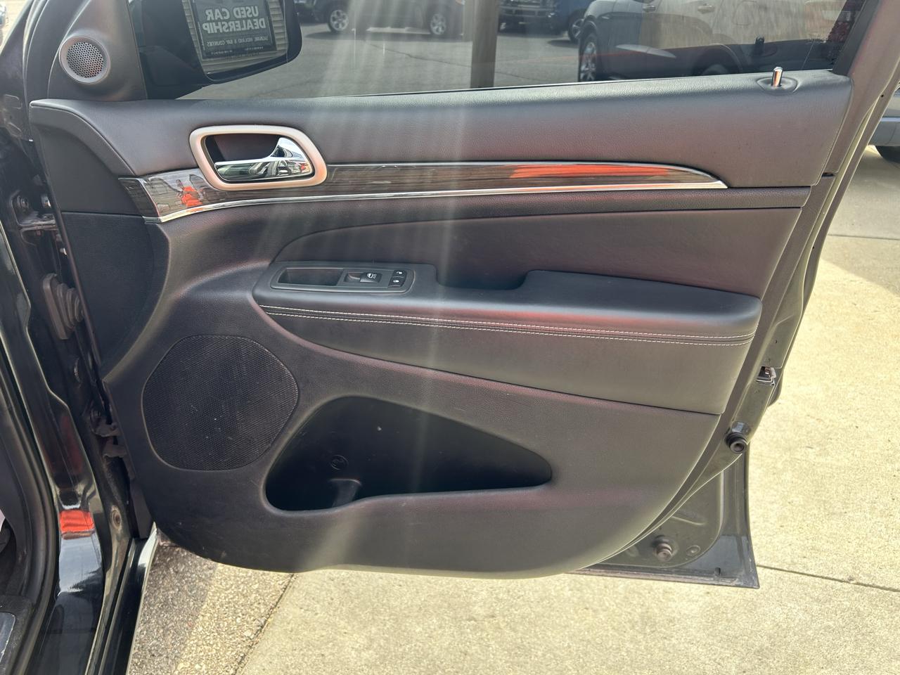Jeep Grand Cherokee 4WD 4dr Overland 2014