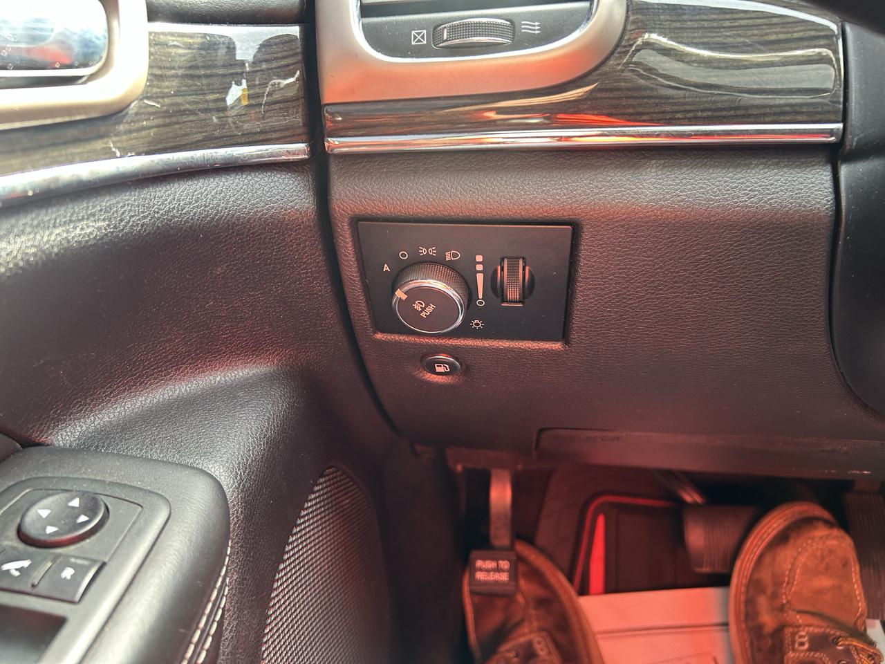 Jeep Grand Cherokee 4WD 4dr Overland 2014