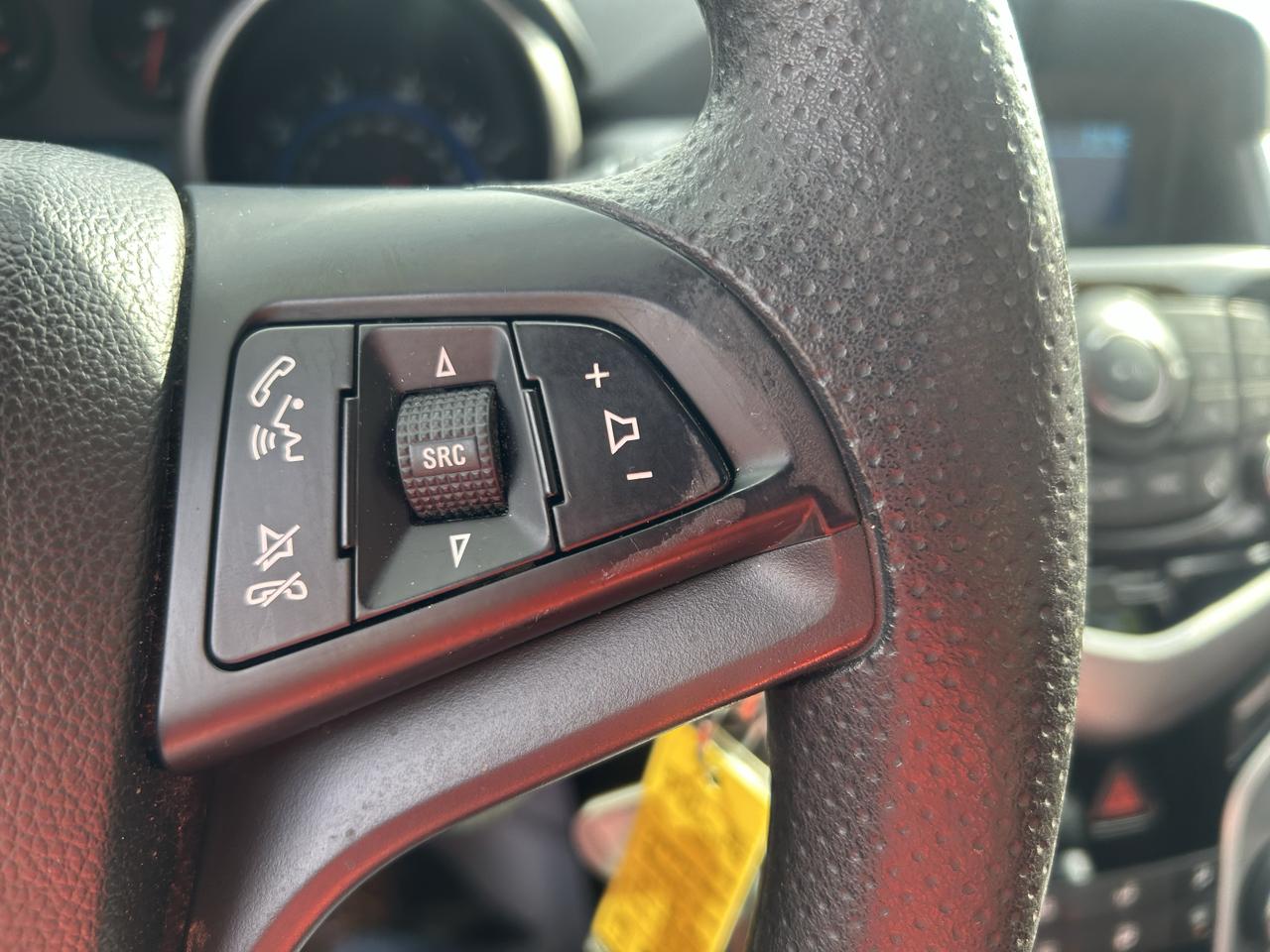 Chevrolet Cruze Limited 4dr Sdn Auto LT w/1LT 2016
