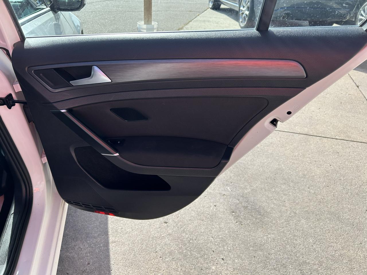 Volkswagen Golf SportWagen 1.8T S Auto 4MOTION 2019