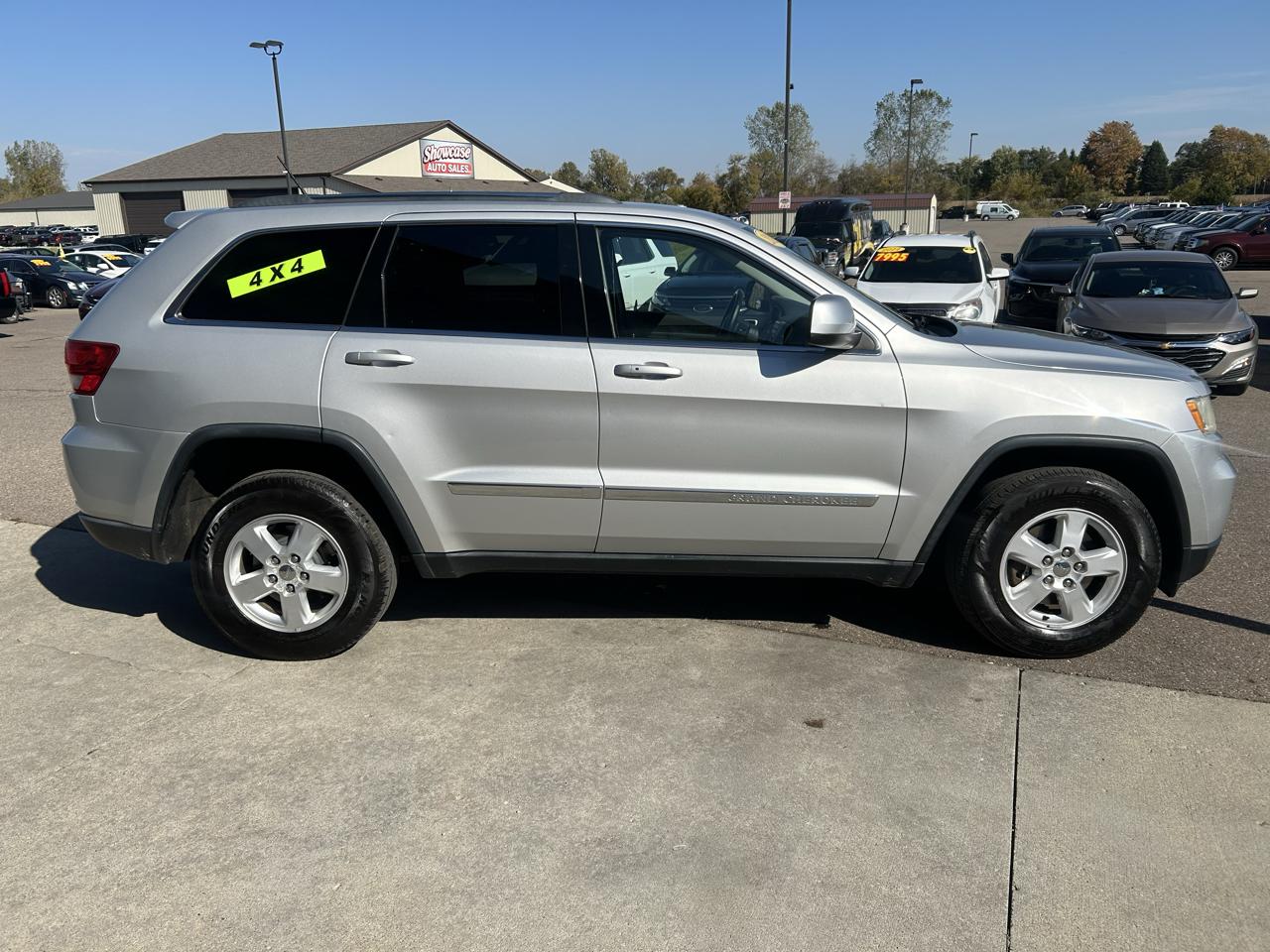 Jeep Grand Cherokee 4WD 4dr Laredo 2012