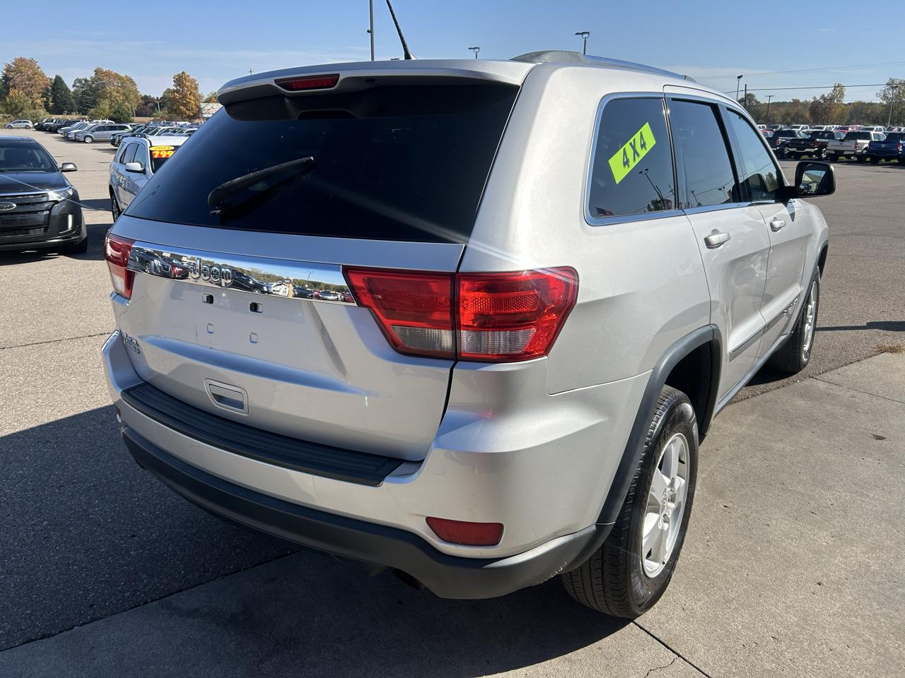 Jeep Grand Cherokee 4WD 4dr Laredo 2012