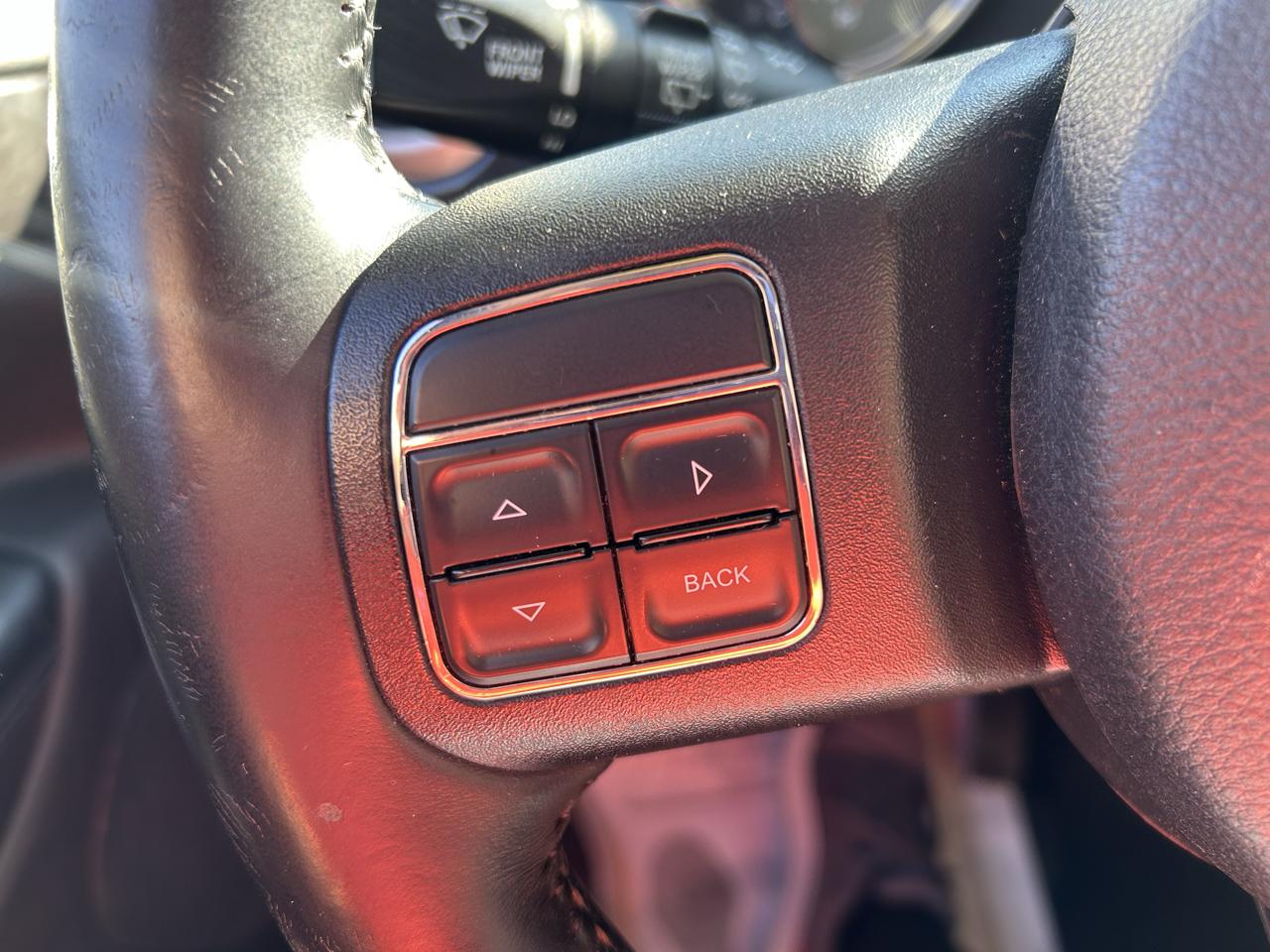 Jeep Grand Cherokee 4WD 4dr Laredo 2012