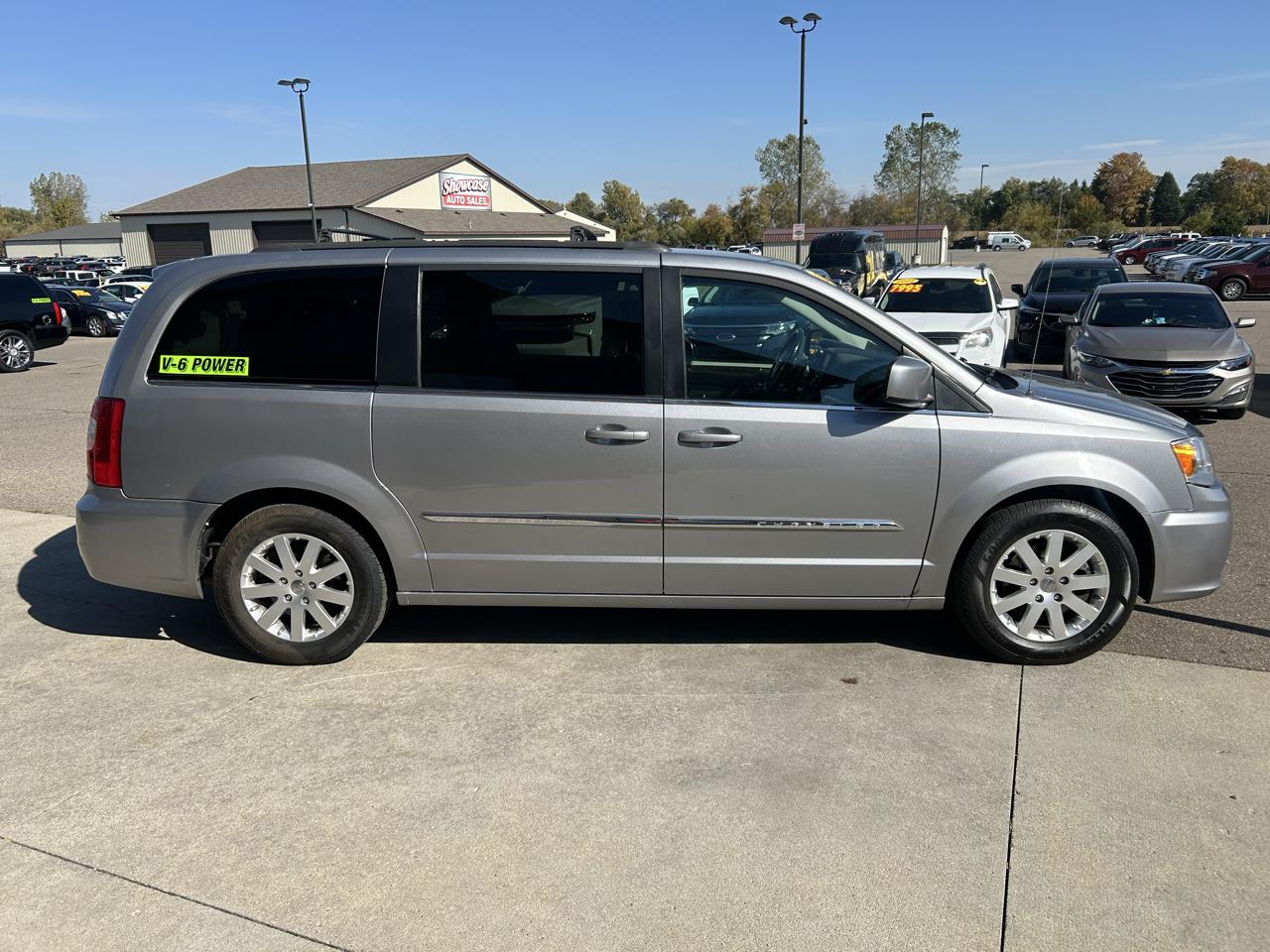 Chrysler Town & Country 4dr Wgn Touring 2016