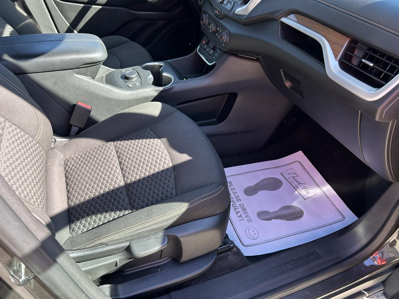 GMC Terrain AWD 4dr SLE 2019