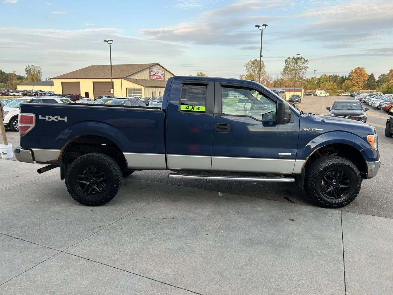 Ford F-150 4WD SuperCab 145" XLT 2012