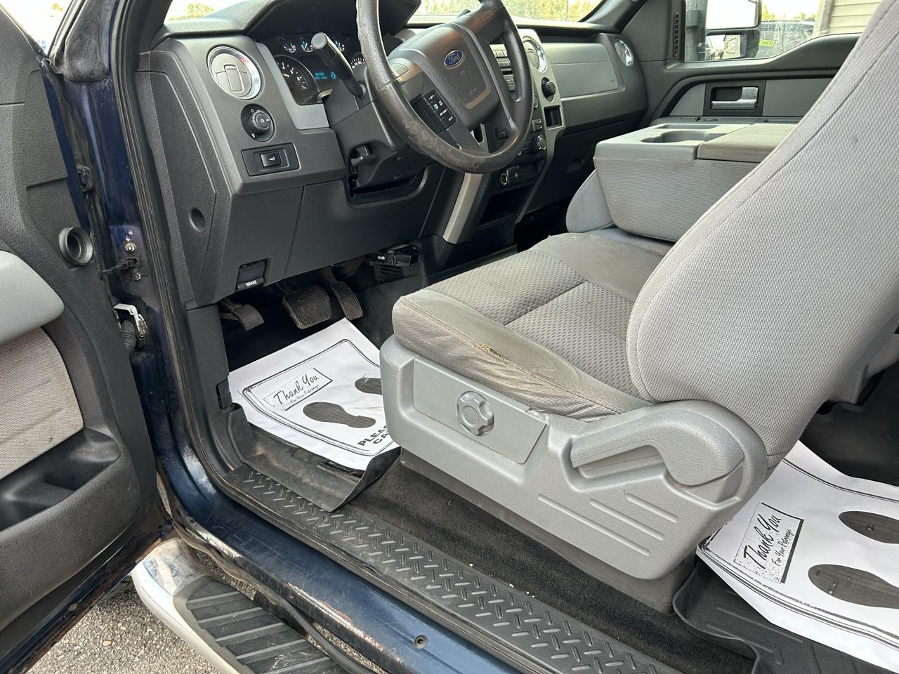 Ford F-150 4WD SuperCab 145" XLT 2012