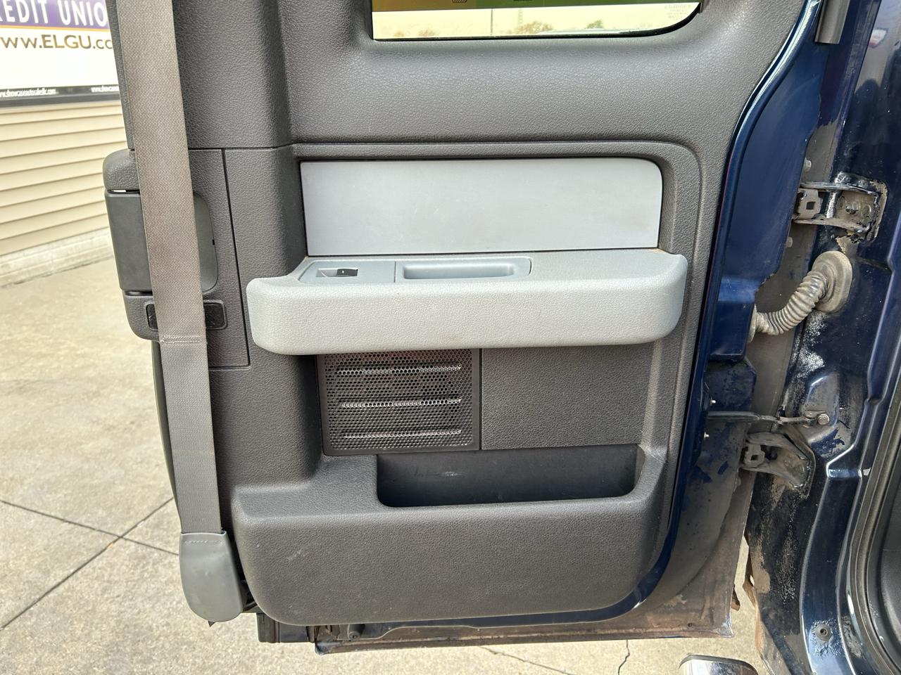 Ford F-150 4WD SuperCab 145" XLT 2012