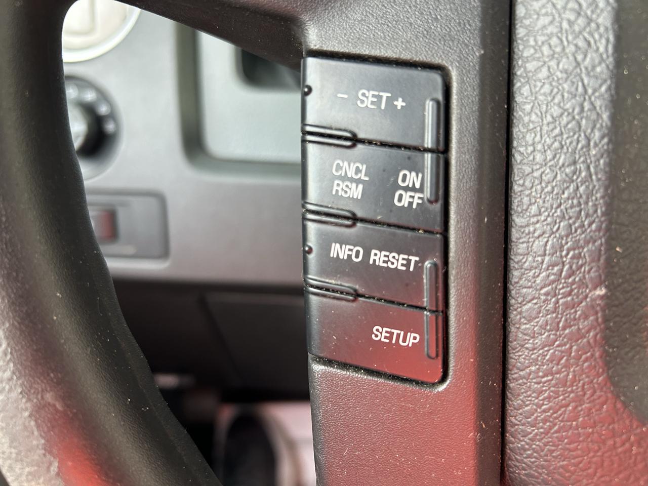 Ford F-150 4WD SuperCab 145" XLT 2012