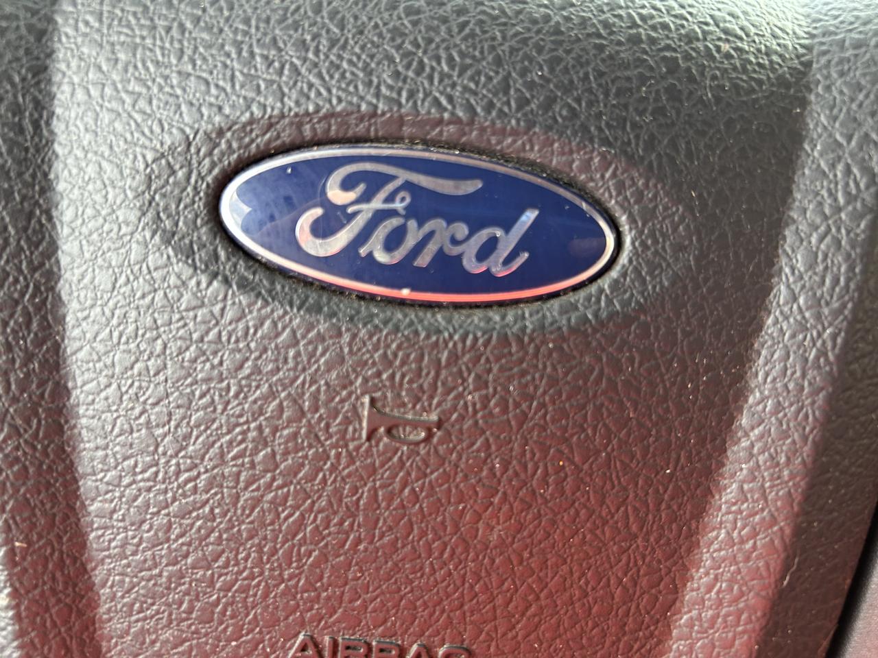 Ford F-150 4WD SuperCab 145" XLT 2012