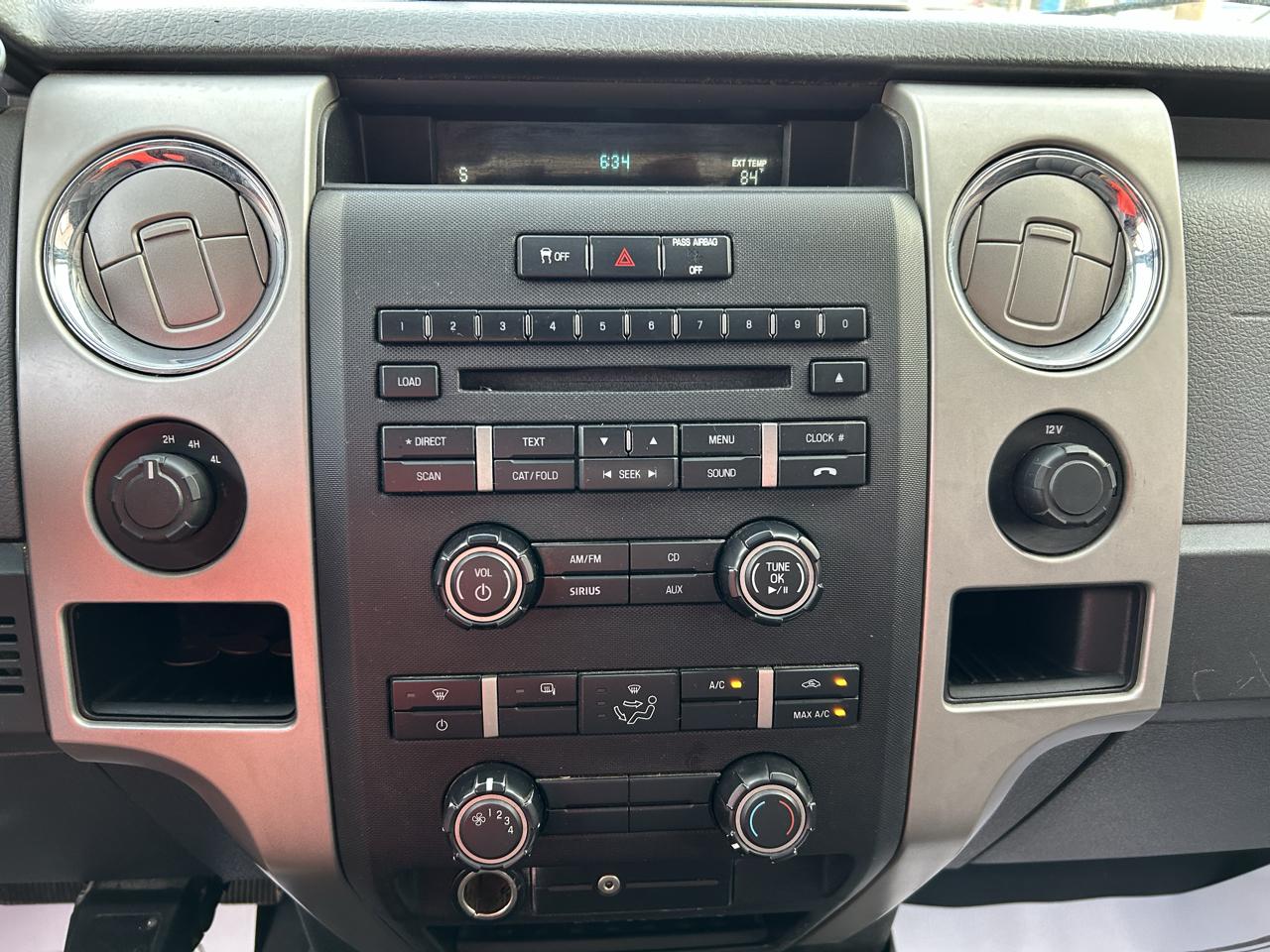 Ford F-150 4WD SuperCab 145" XLT 2012