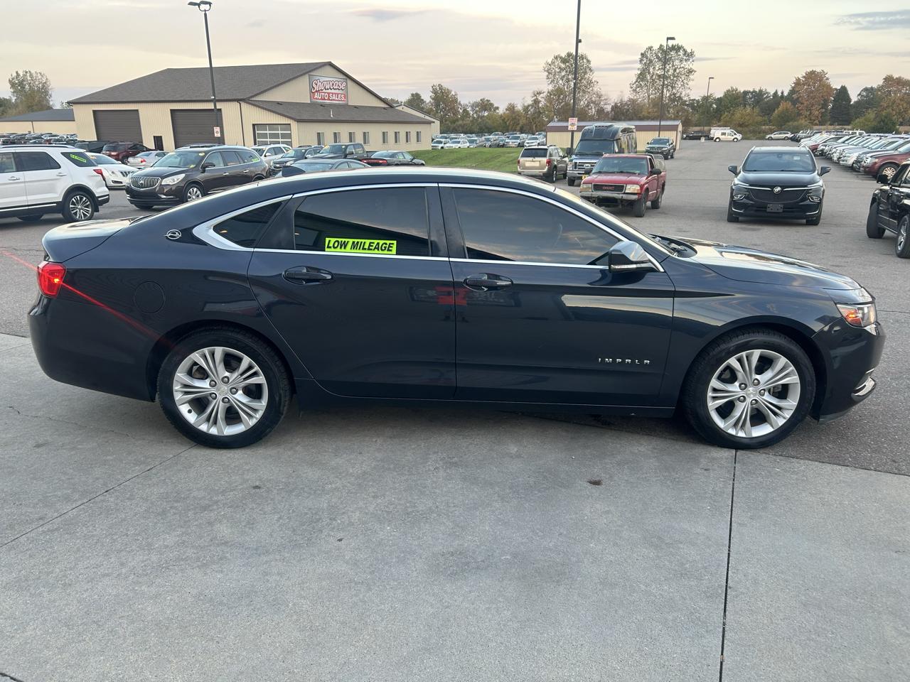 Chevrolet Impala 4dr Sdn LT w/1LT 2014