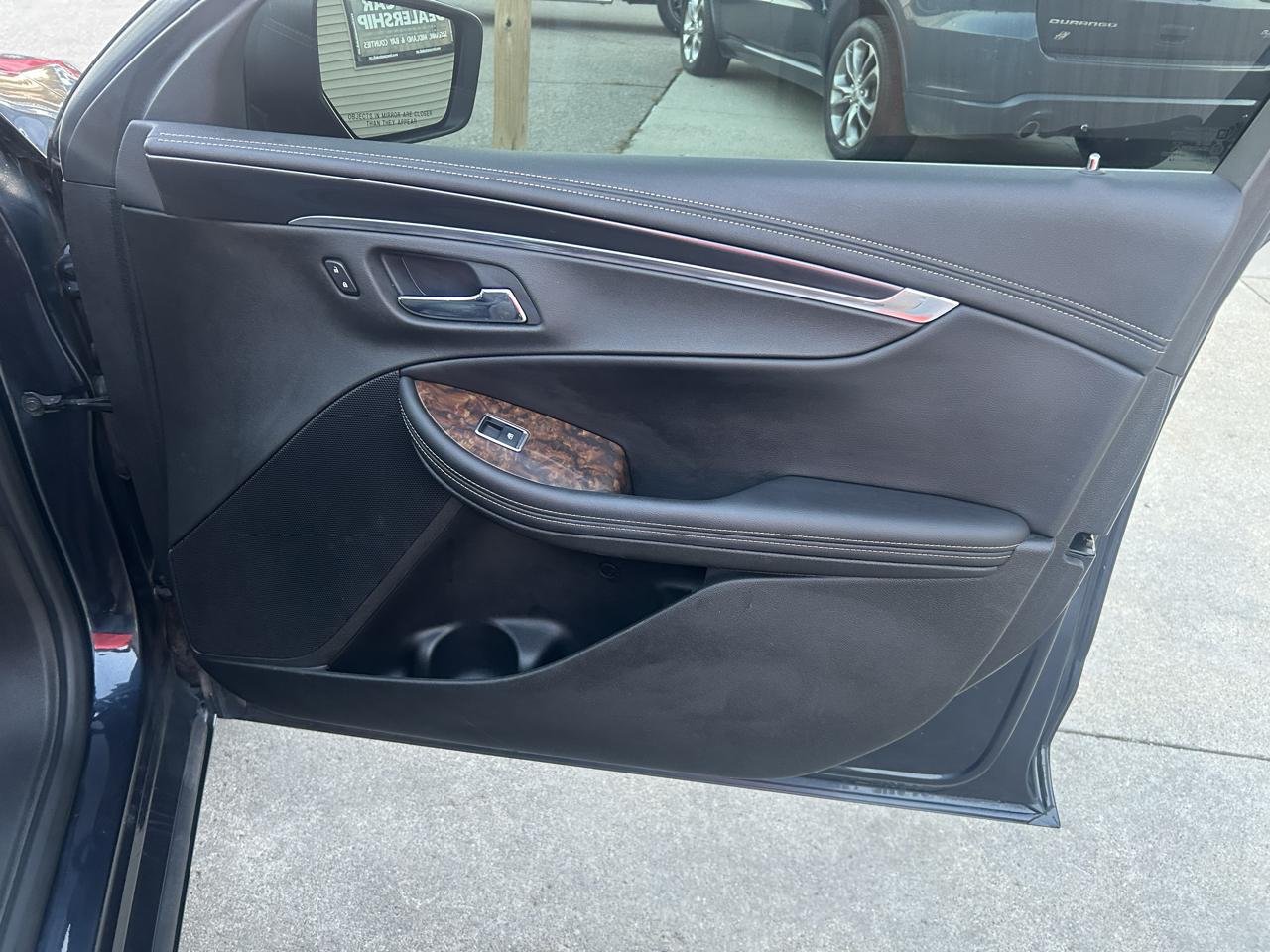 Chevrolet Impala 4dr Sdn LT w/1LT 2014