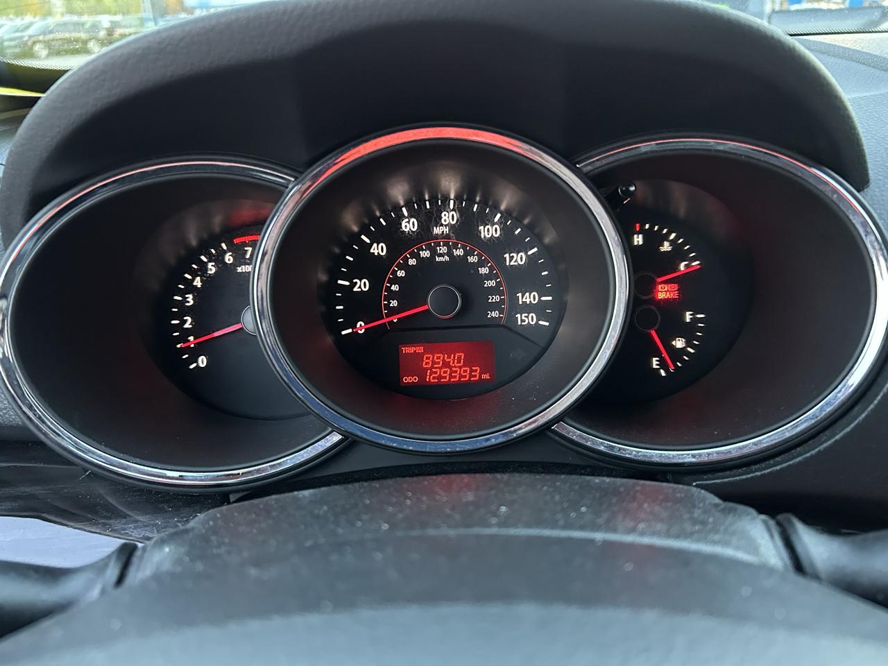 Kia Sorento 2WD 4dr I4 Base 2011
