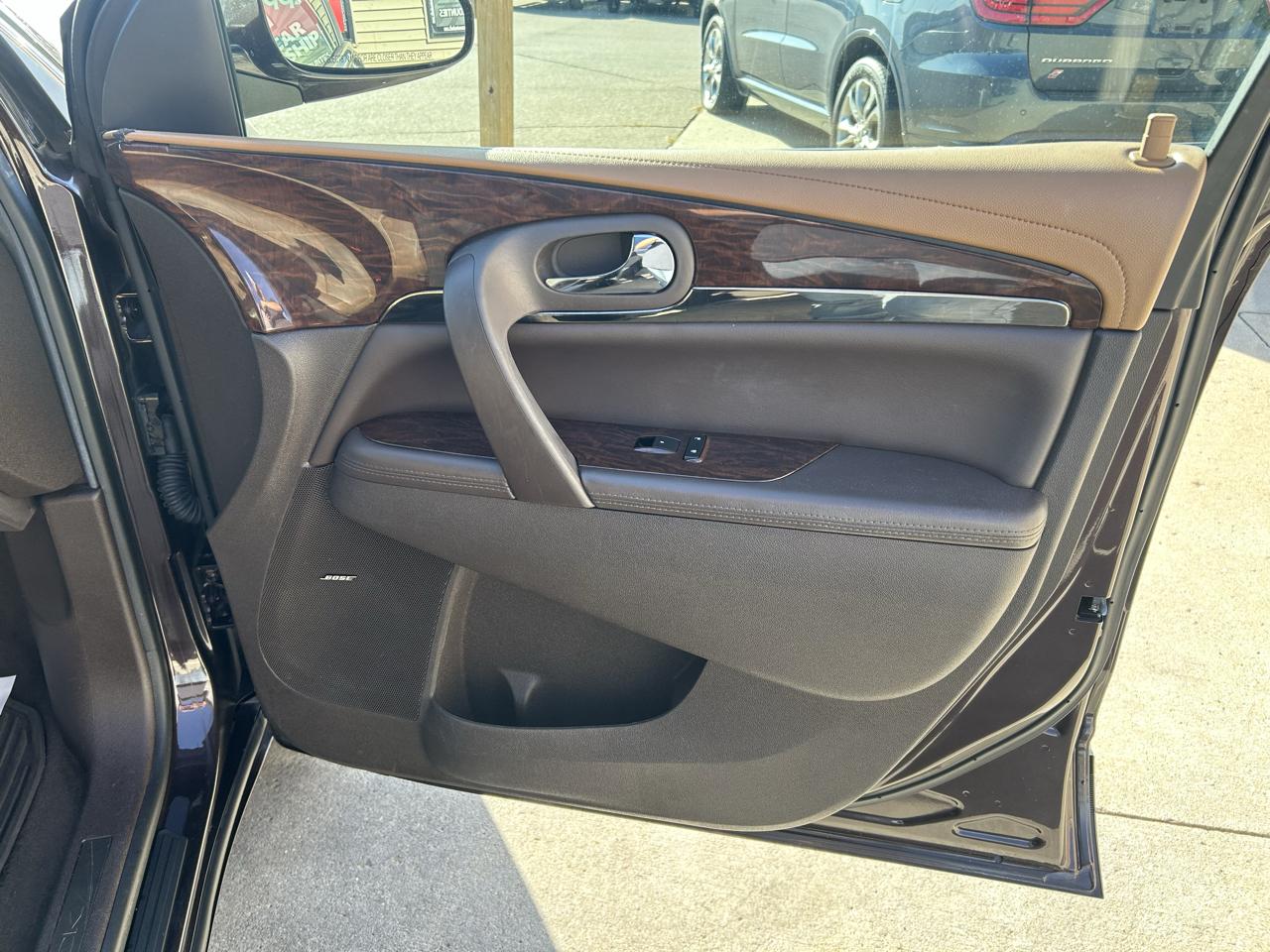 Buick Enclave AWD 4dr Premium 2016