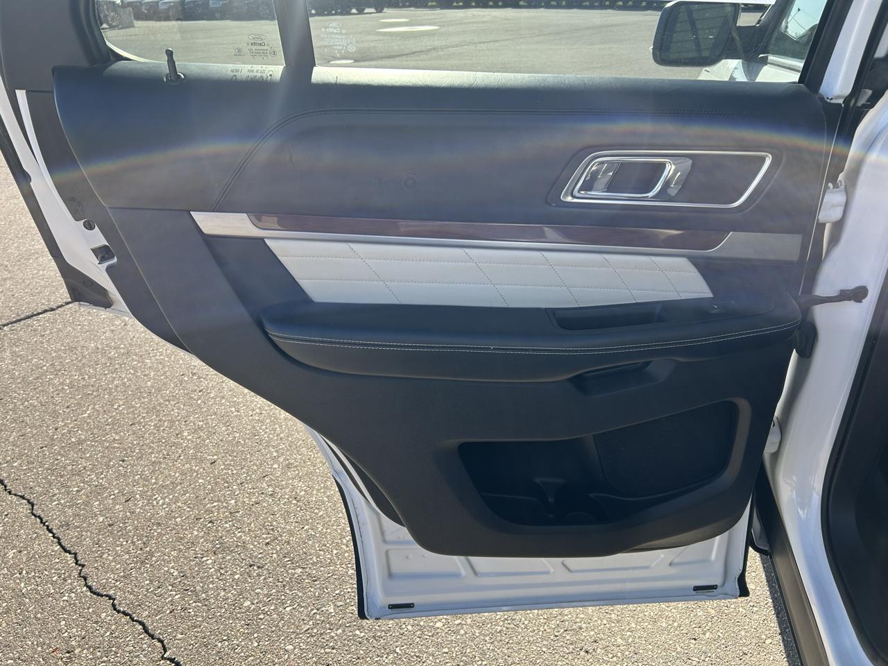 Ford Explorer Platinum 4WD 2018