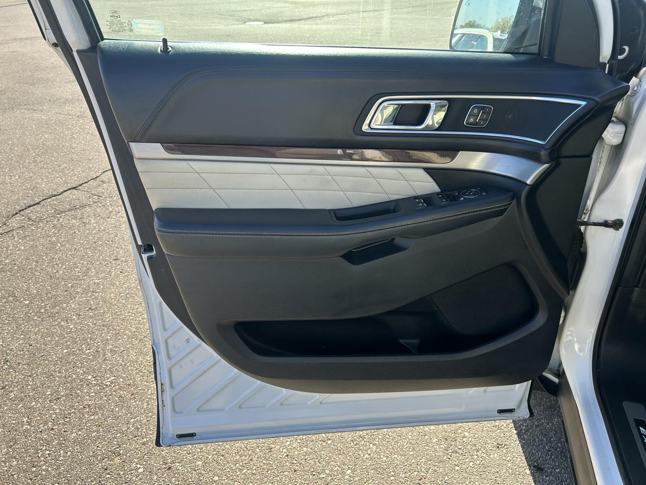 Ford Explorer Platinum 4WD 2018