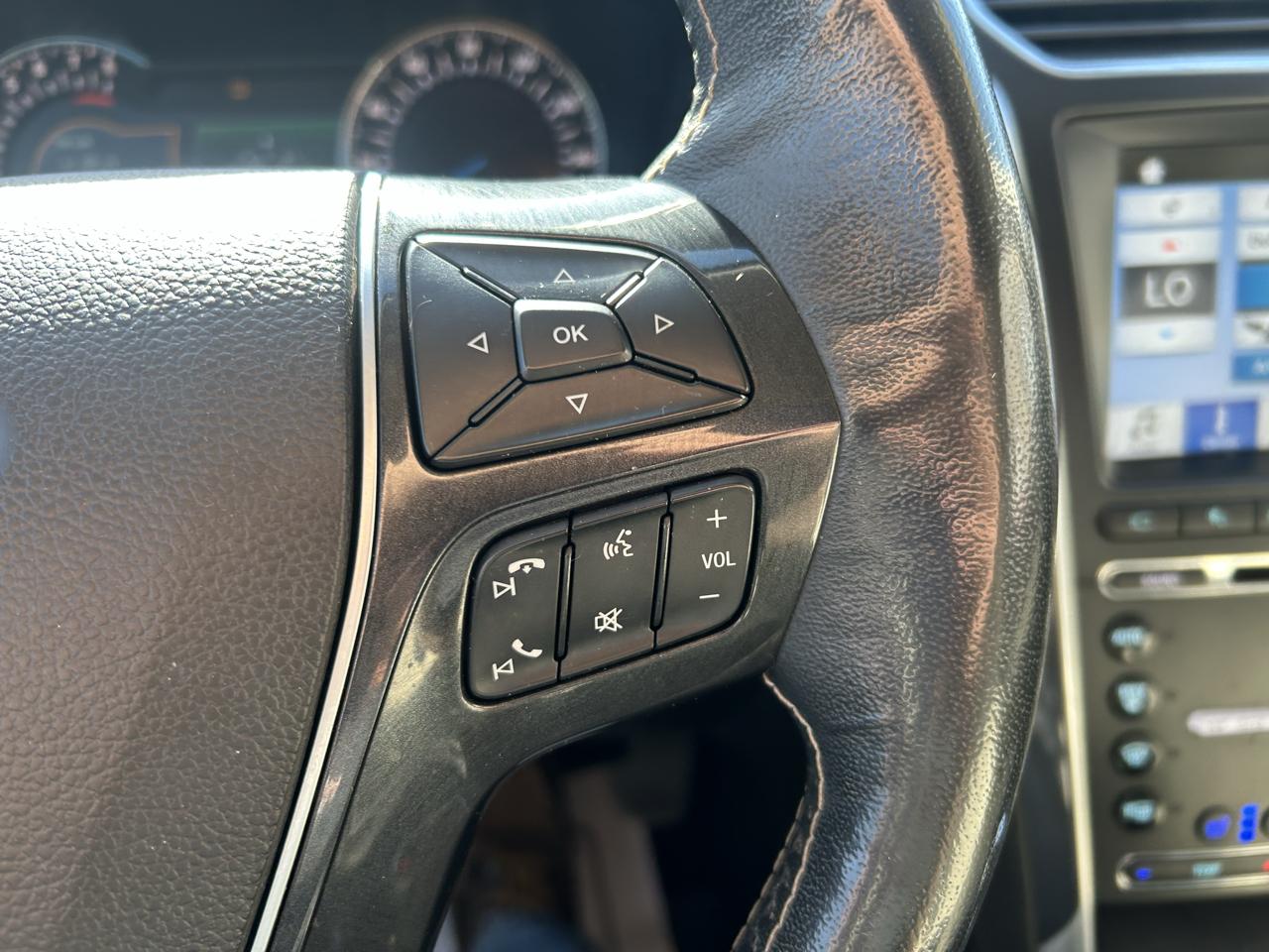 Ford Explorer Platinum 4WD 2018