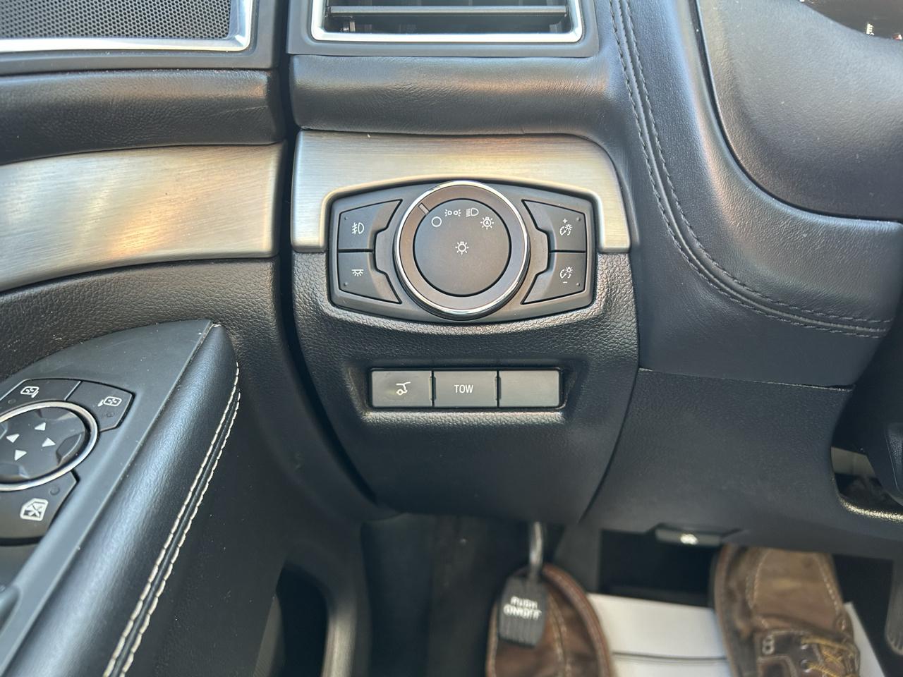 Ford Explorer Platinum 4WD 2018