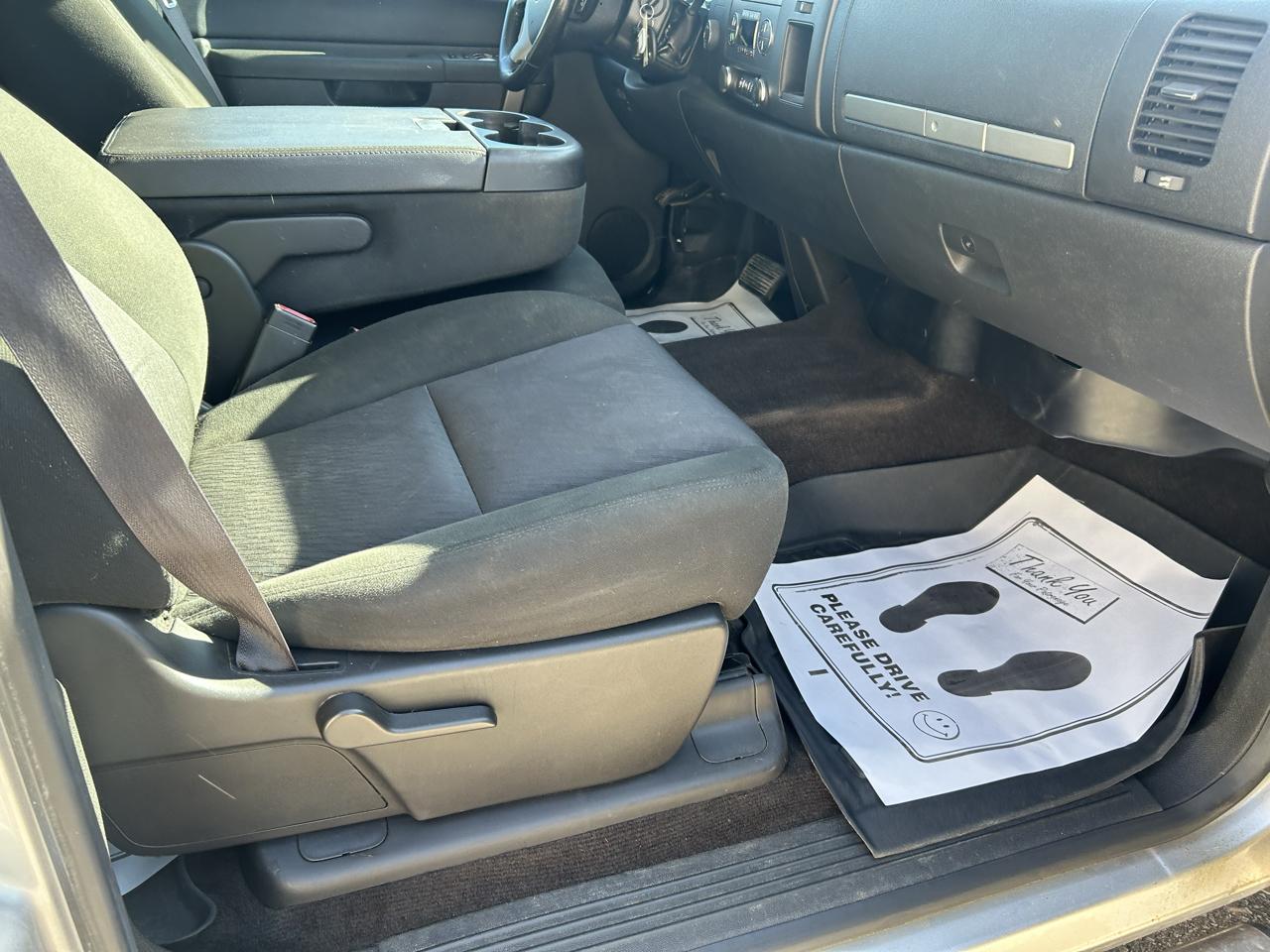 Chevrolet Silverado 2500HD 4WD Crew Cab 153.7" LT 2012