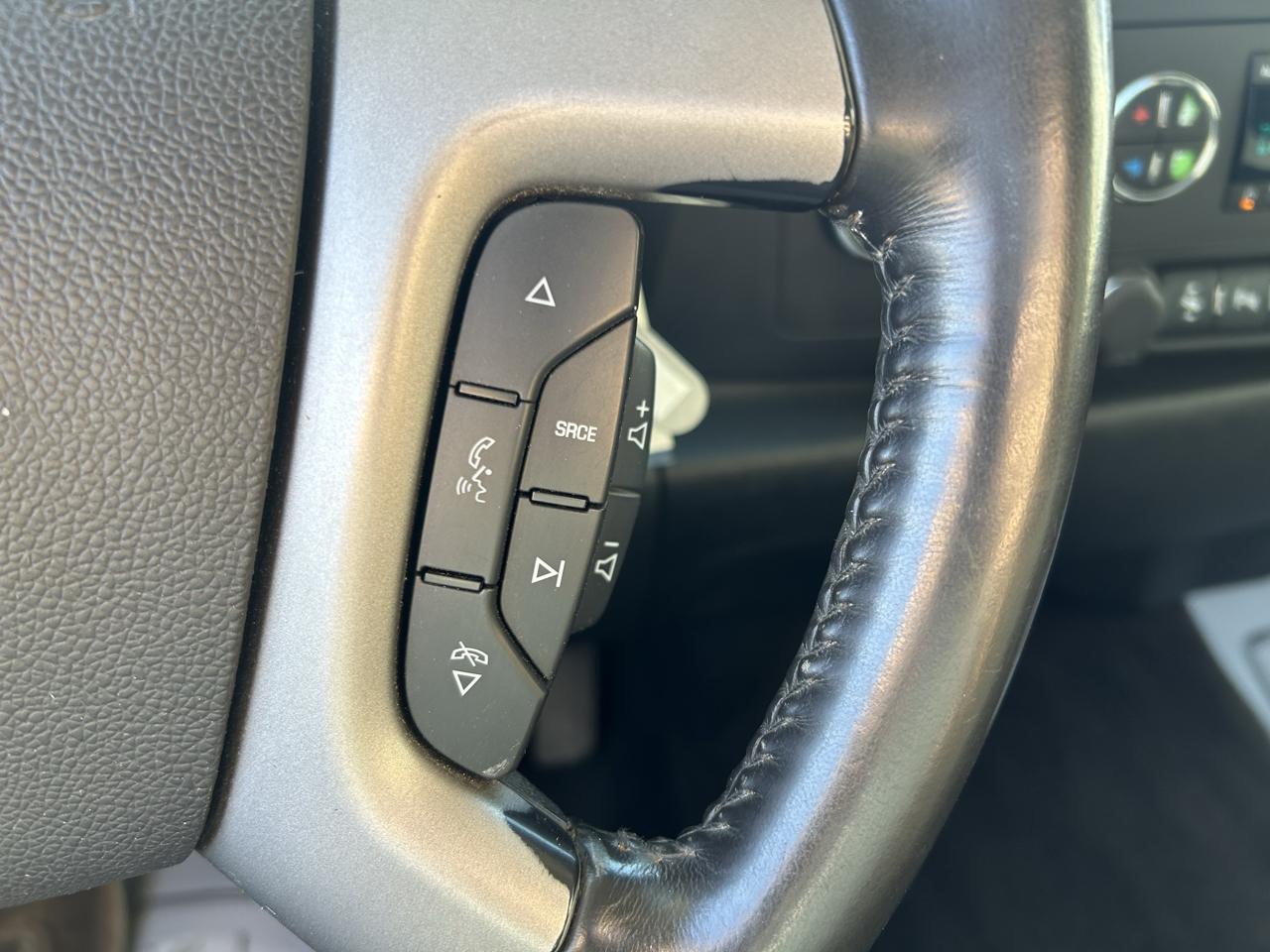 Chevrolet Silverado 2500HD 4WD Crew Cab 153.7" LT 2012