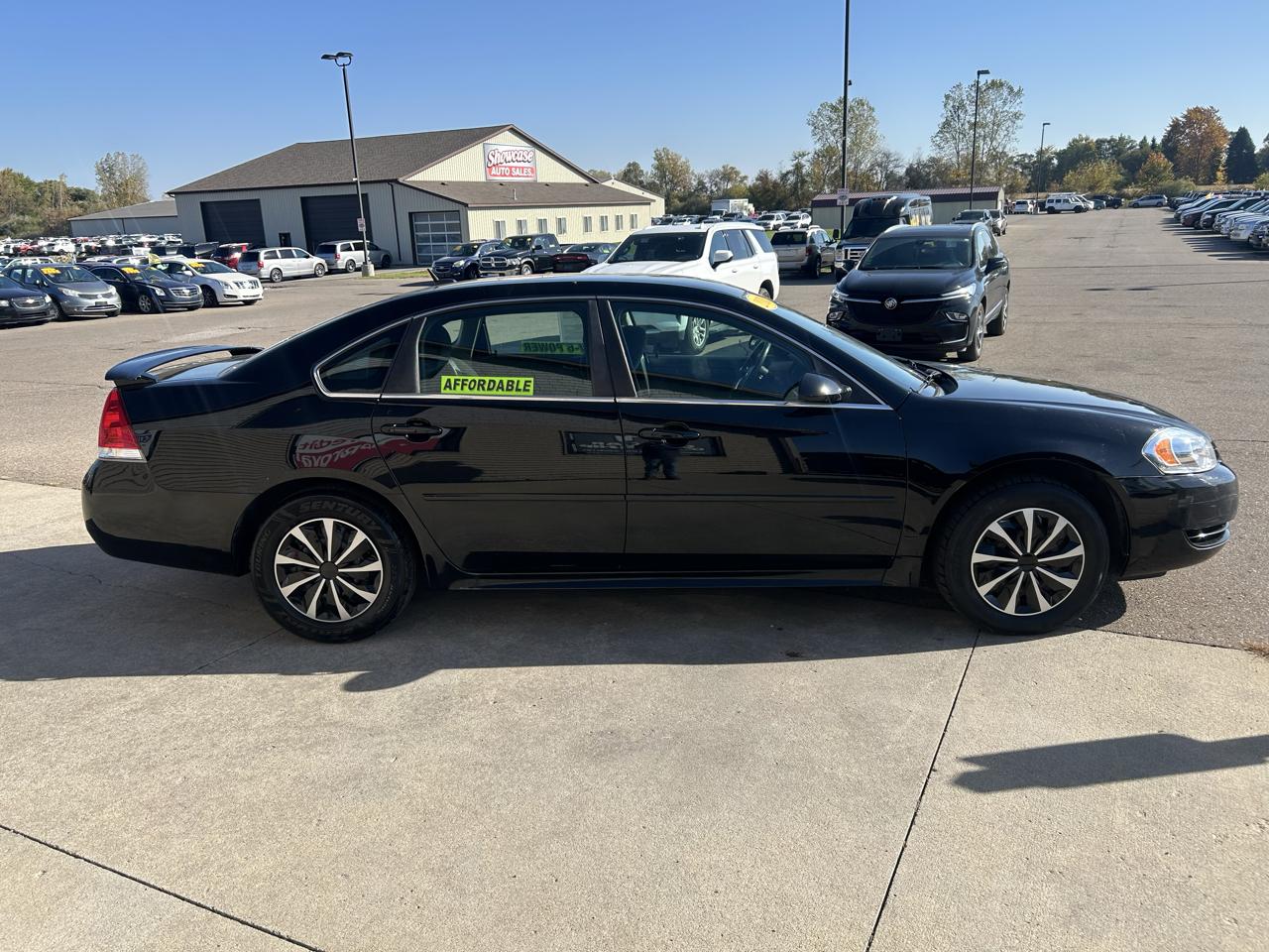 Chevrolet Impala 4dr Sdn LT Retail 2013