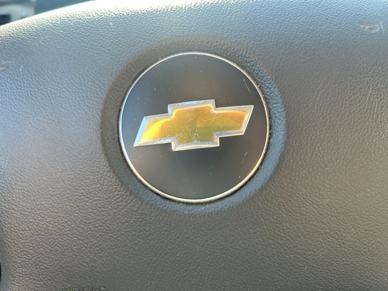 Chevrolet Impala 4dr Sdn LT Retail 2013