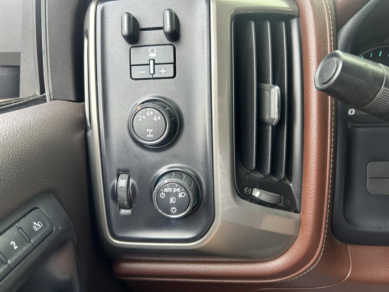 Chevrolet Silverado 2500HD 4WD Crew Cab 167" High Country 2016