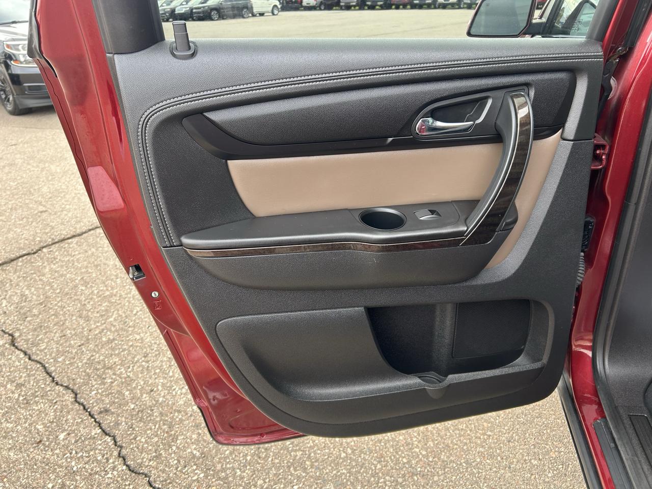 GMC Acadia AWD 4dr SLT w/SLT-1 2015