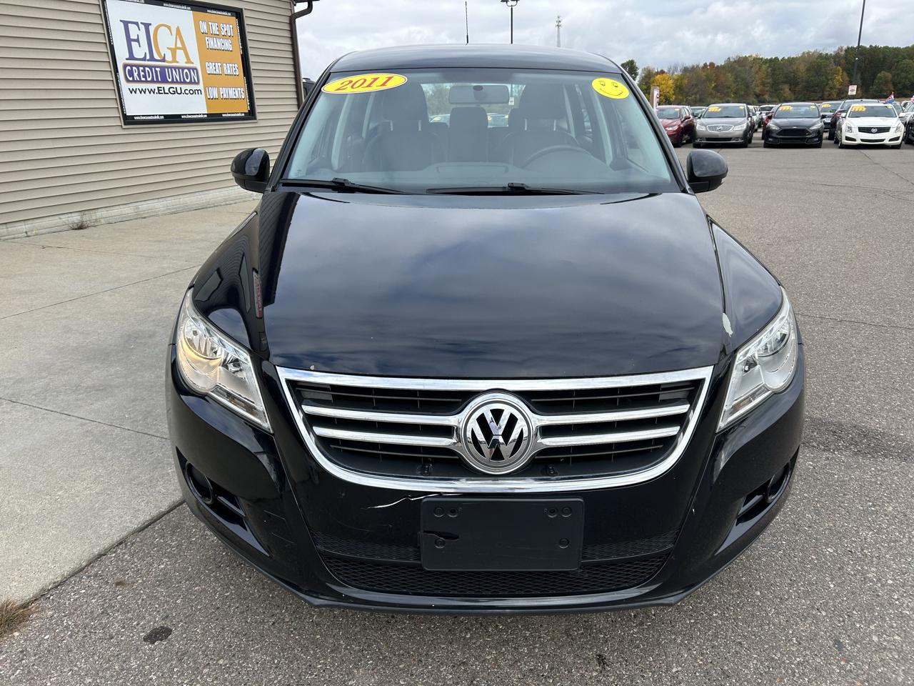 Volkswagen Tiguan 4WD 4dr S 4Motion 2011