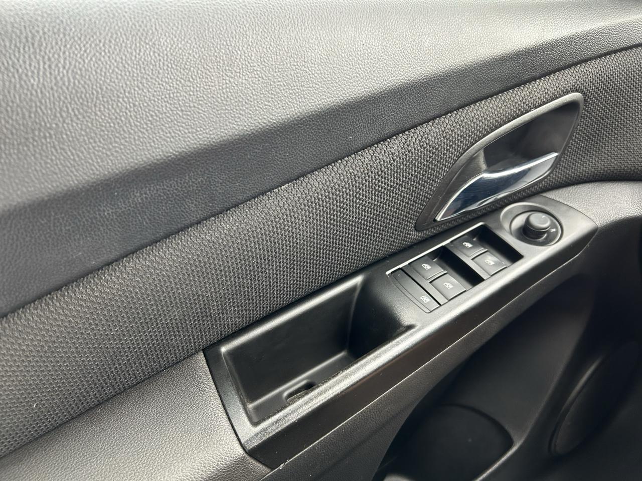 Chevrolet Cruze 4dr Sdn Auto 1LT 2014