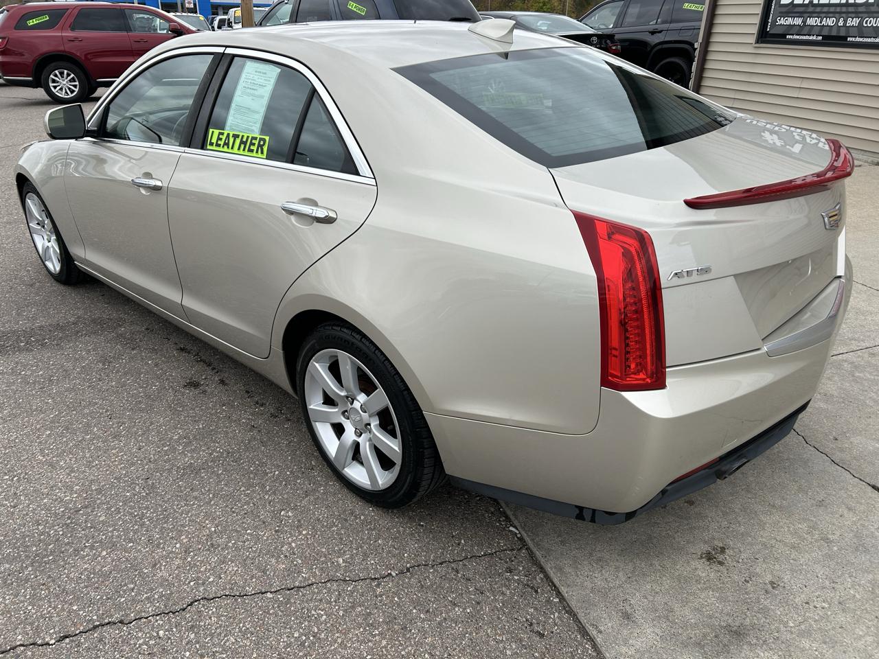 Cadillac ATS Sedan 4dr Sdn 2.5L Standard RWD 2016