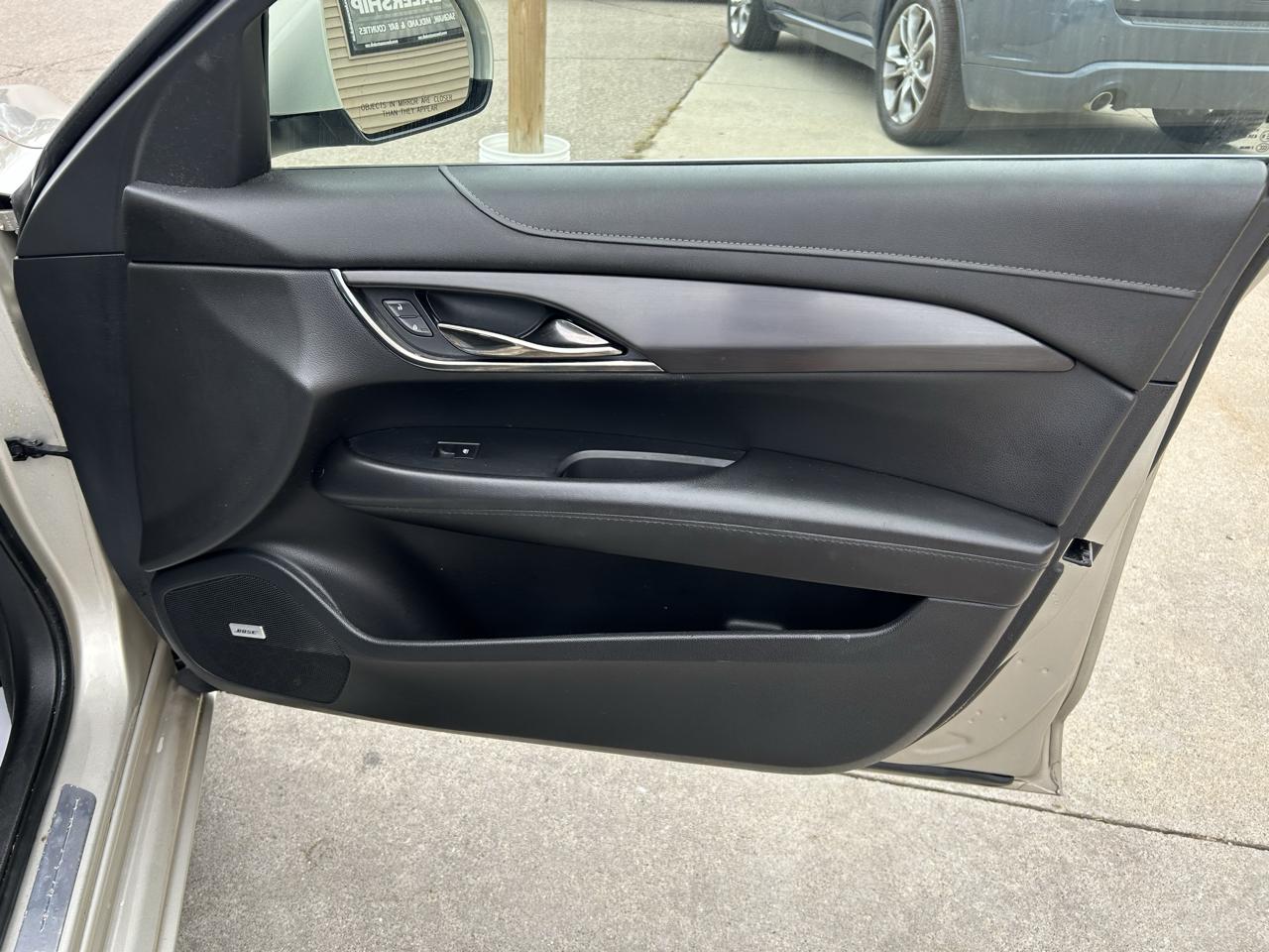 Cadillac ATS Sedan 4dr Sdn 2.5L Standard RWD 2016