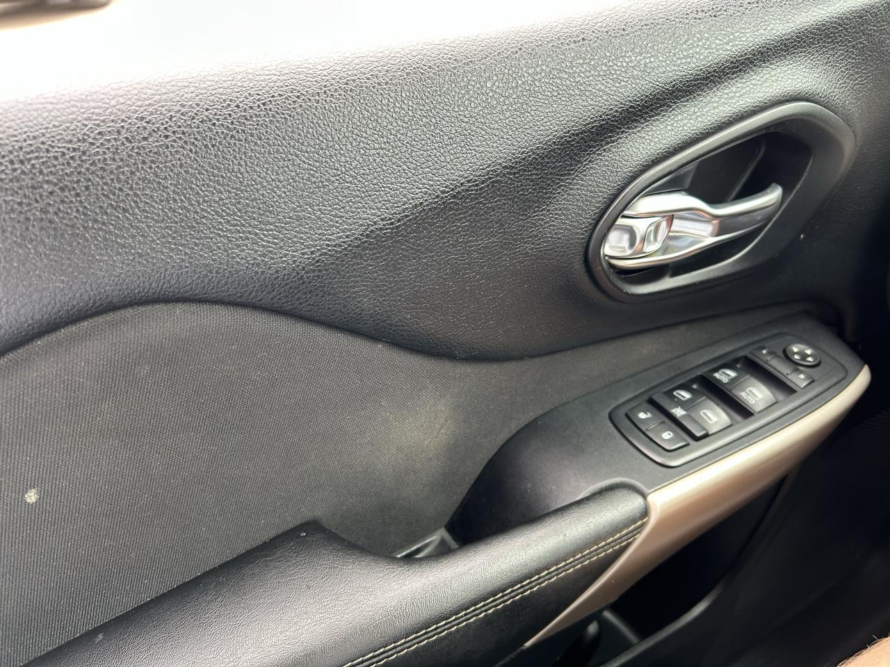 Jeep Cherokee 4WD 4dr North 2017