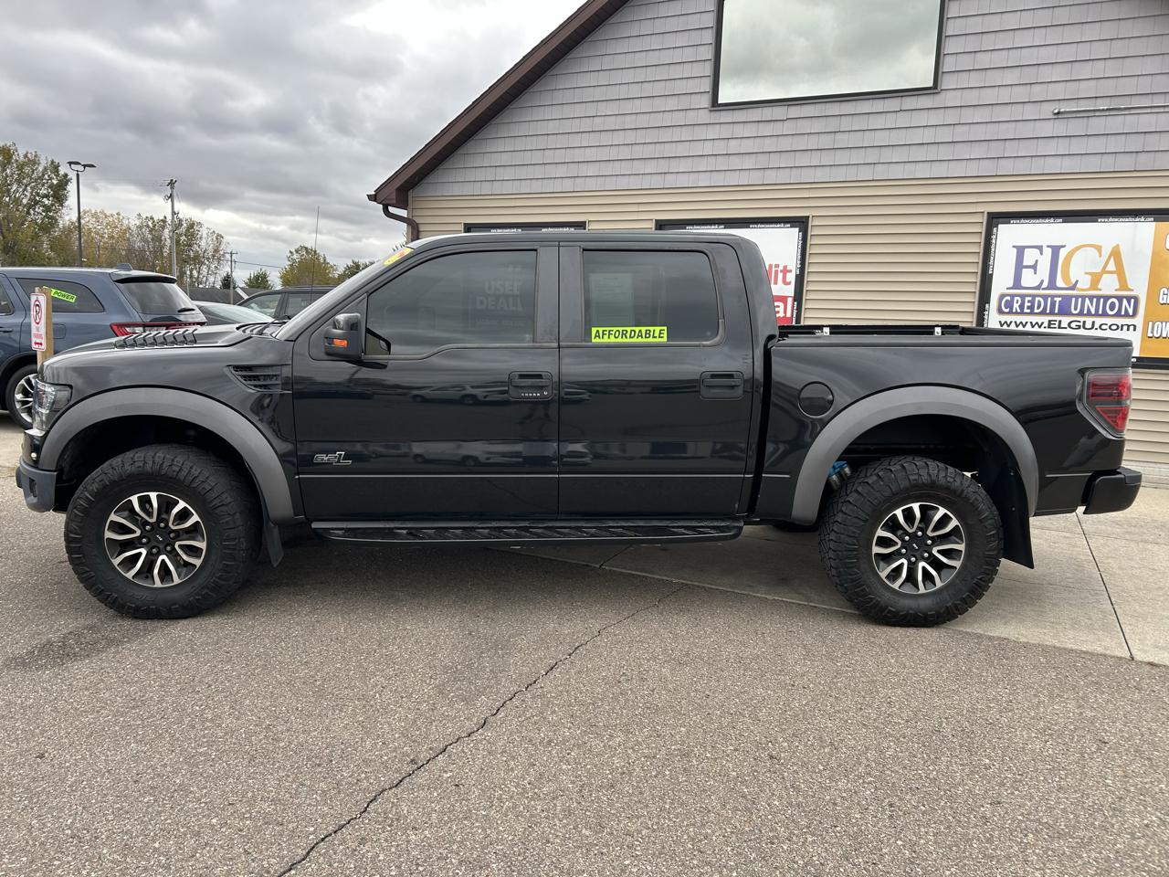 Ford F-150 4WD SuperCrew 145" SVT Raptor 2012