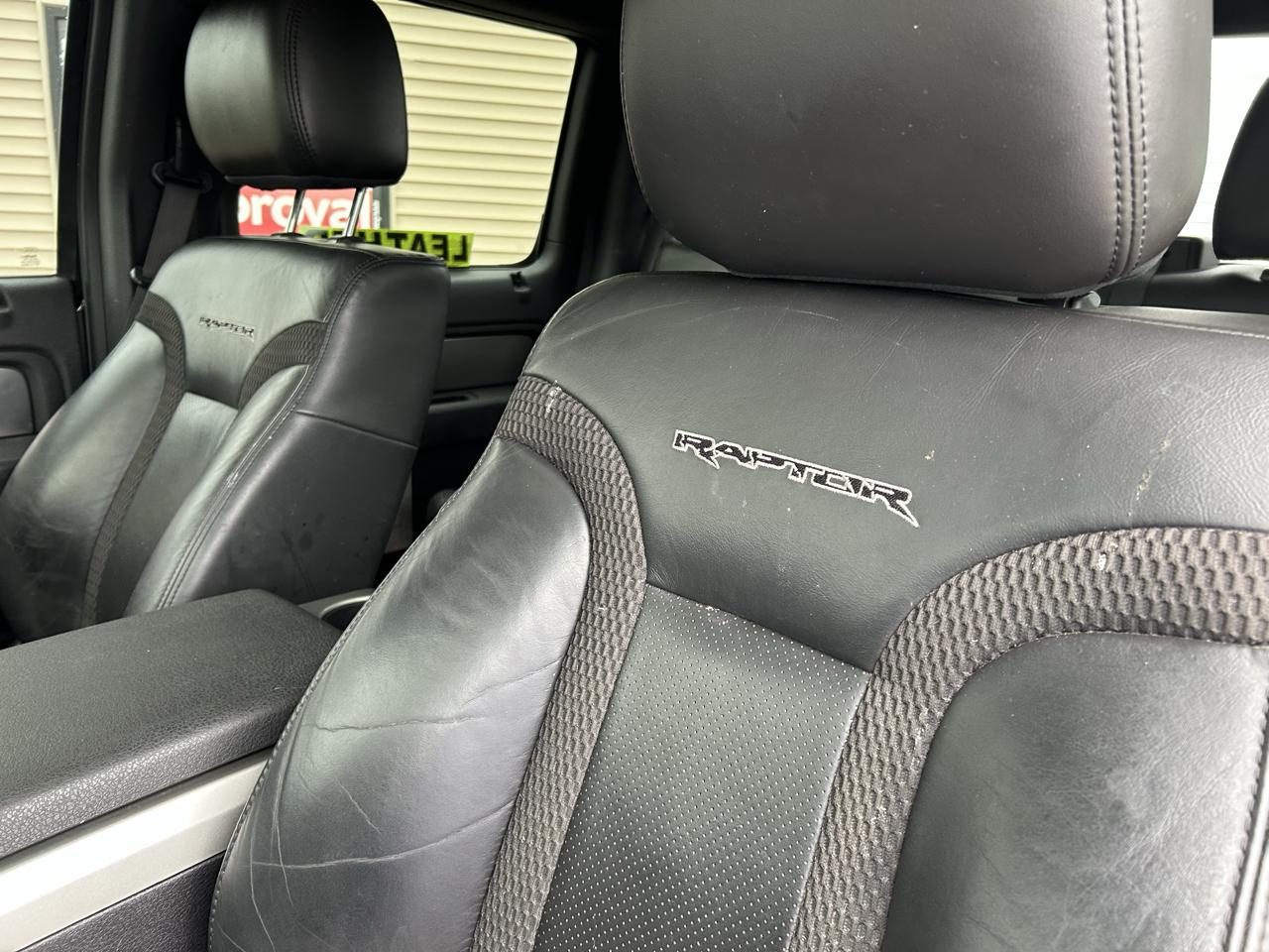 Ford F-150 4WD SuperCrew 145" SVT Raptor 2012