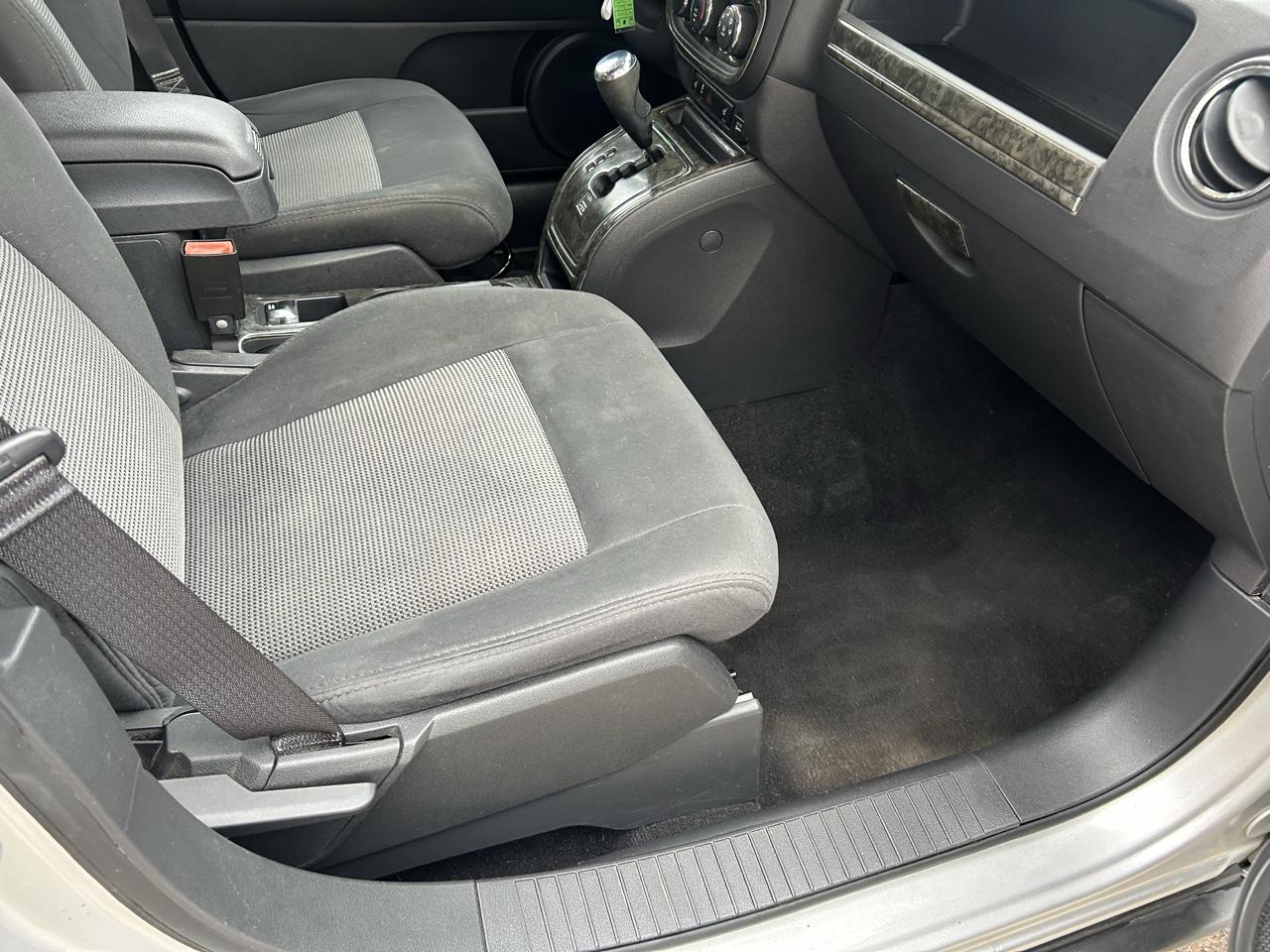 Jeep Compass 4WD 4dr Latitude 2011