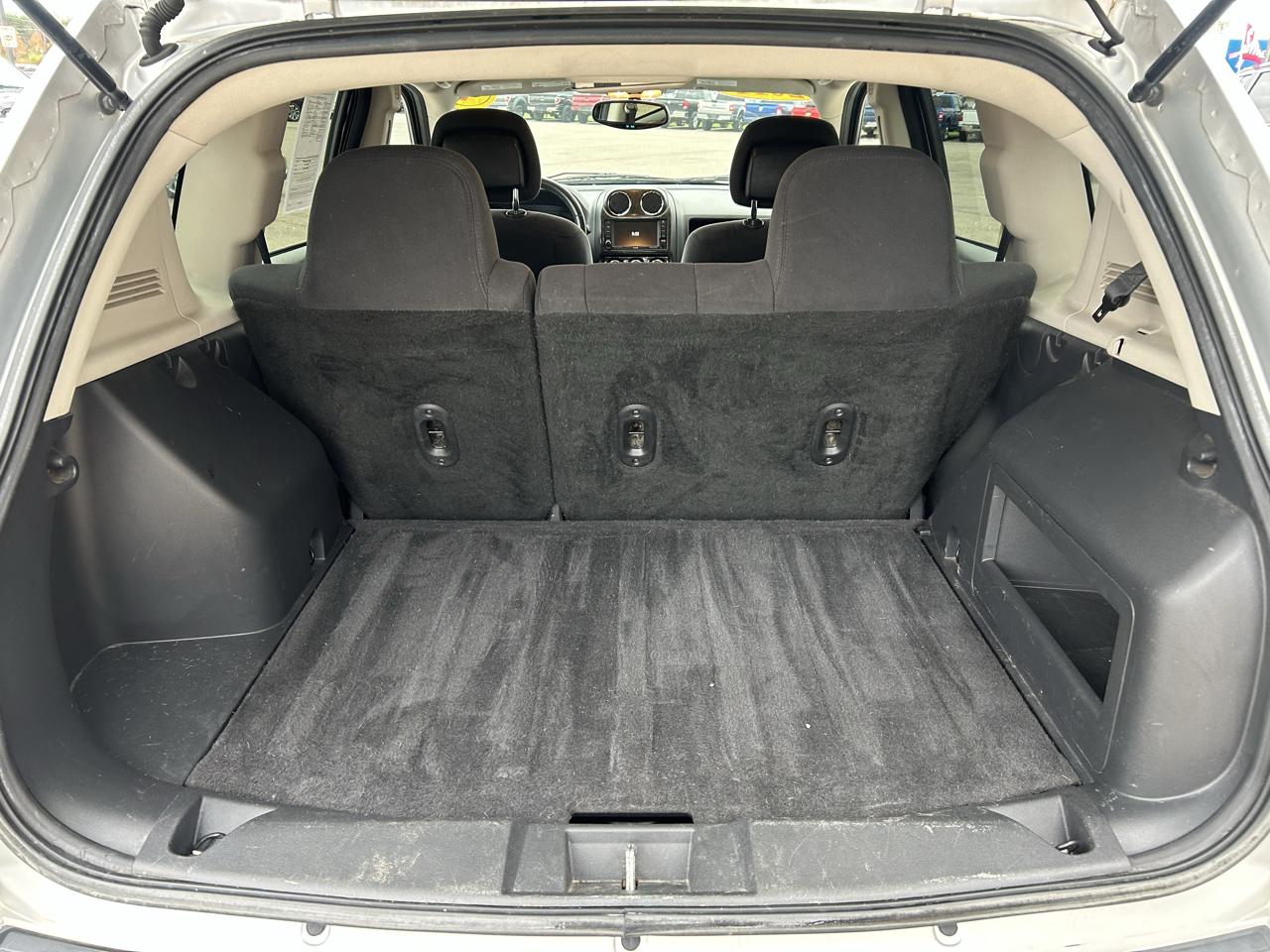 Jeep Compass 4WD 4dr Latitude 2011